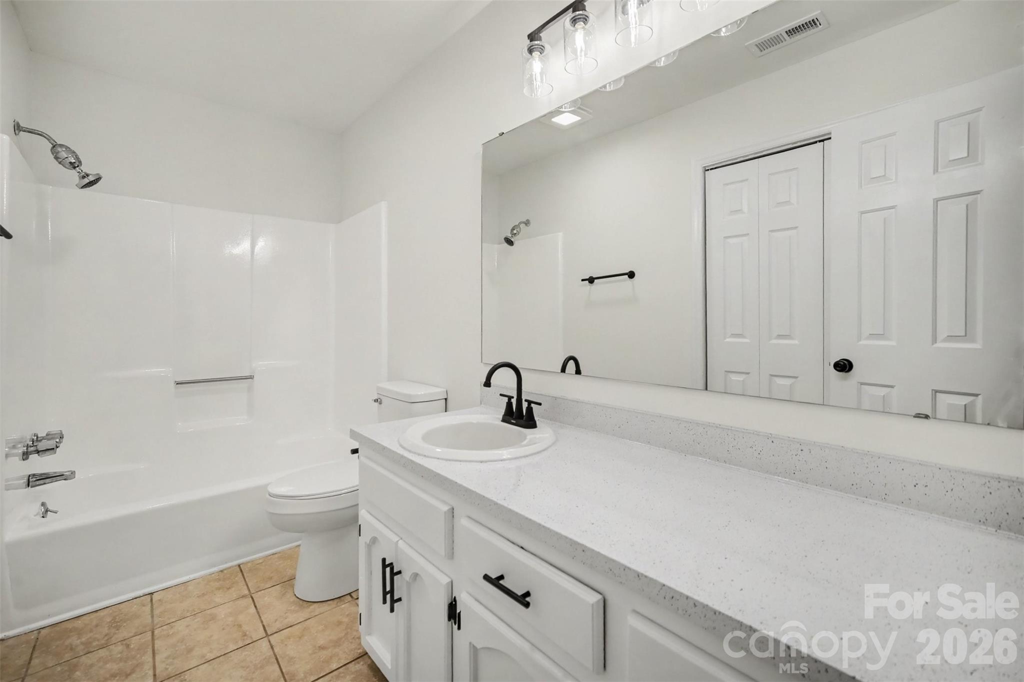 100 Willow Run Drive 33 Property Photo 11