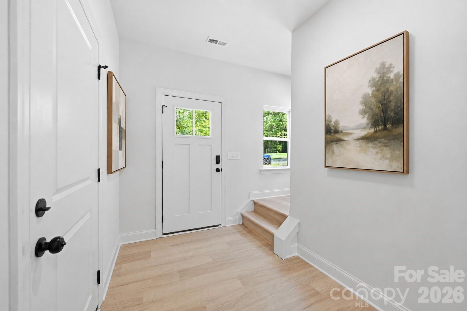 5016 Hoover Drive Property Photo 4