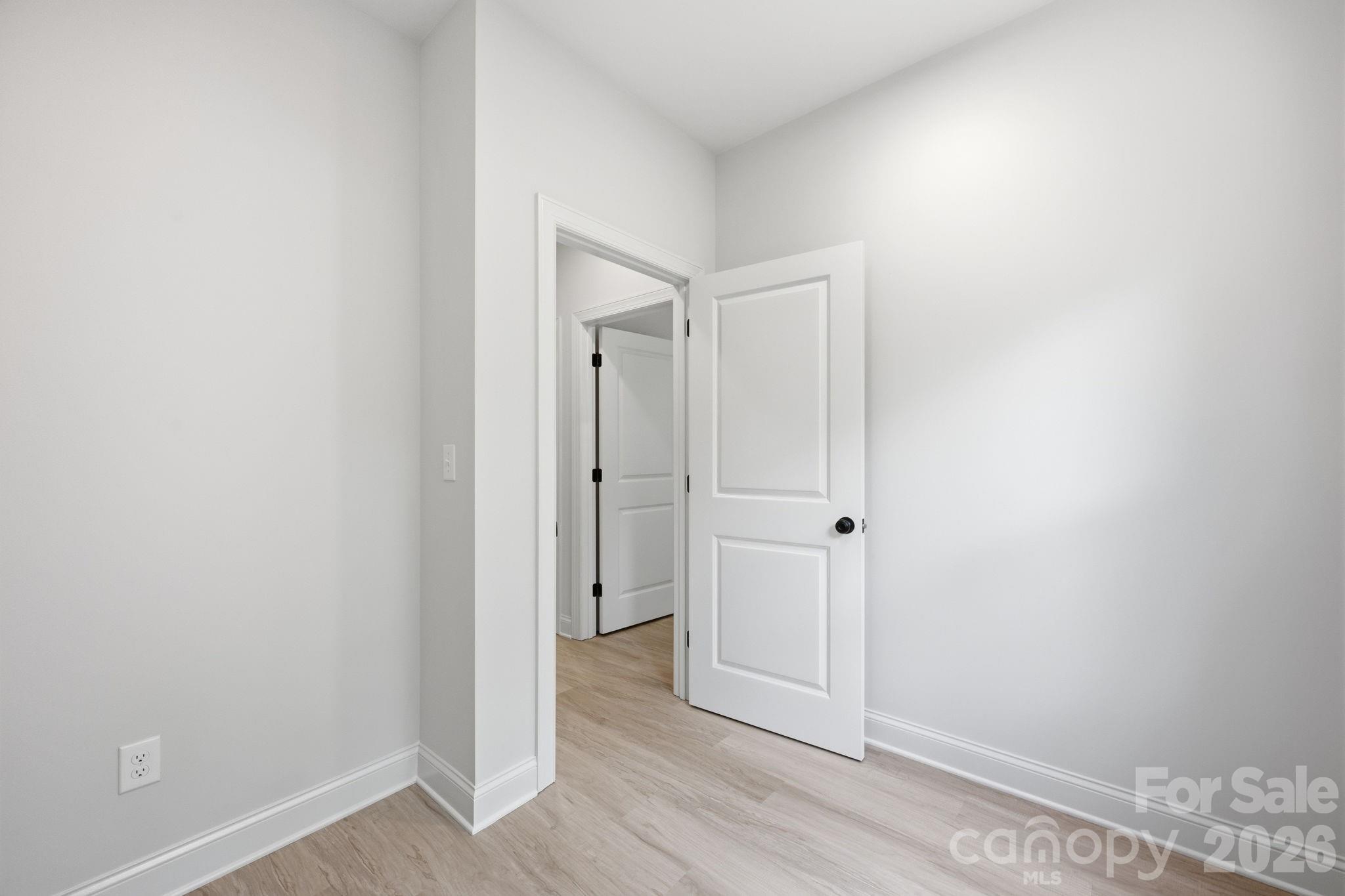 5016 Hoover Drive Property Photo 20