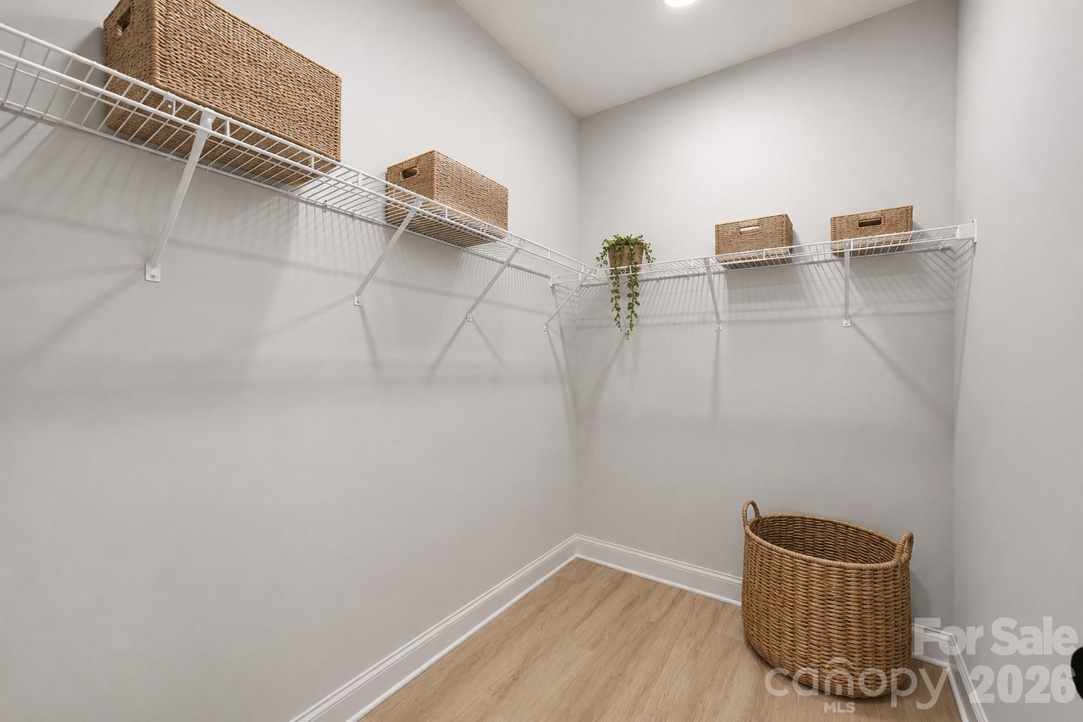 5016 Hoover Drive Property Photo 22