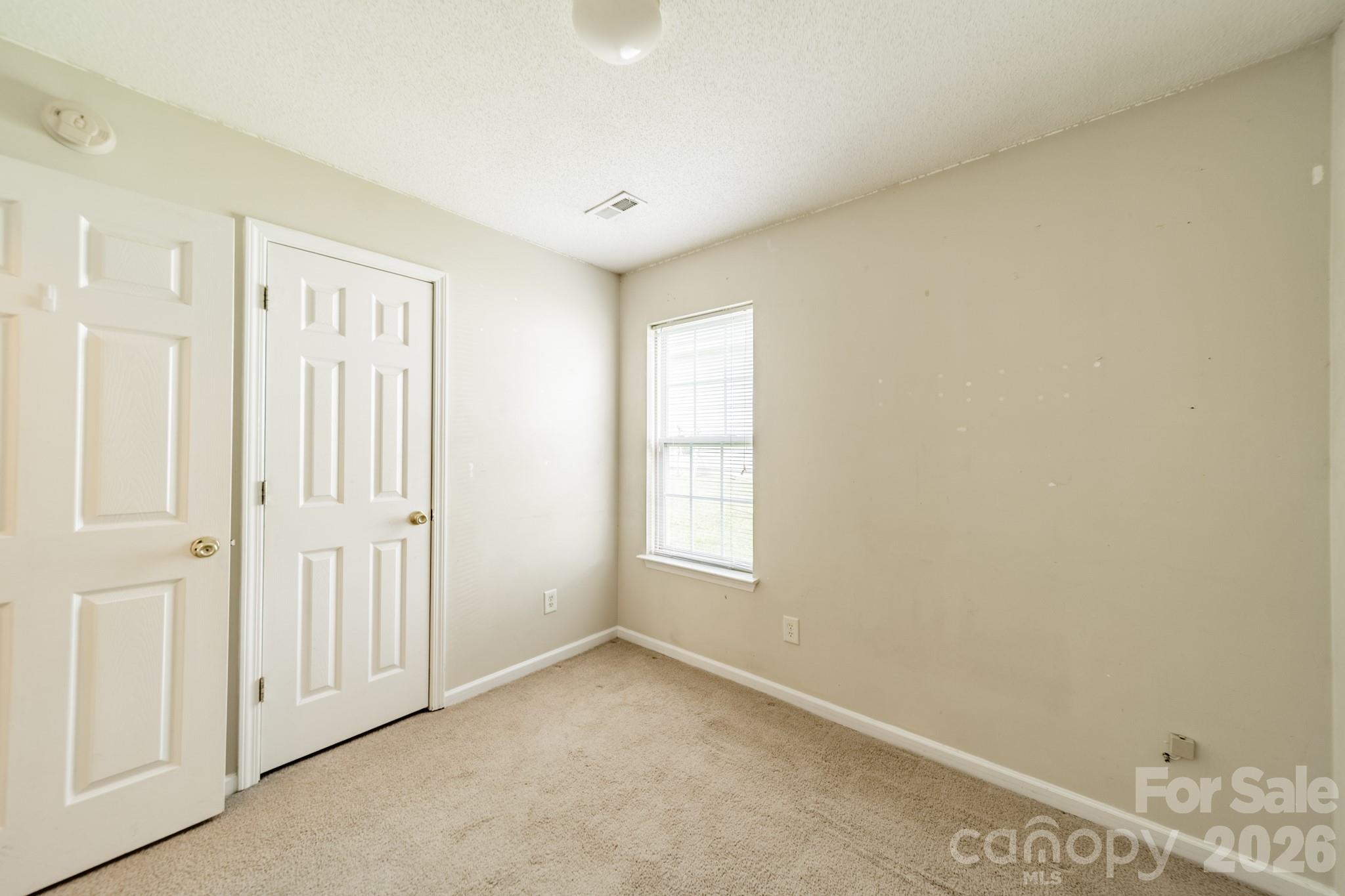 1914 Mission Oaks Street Property Photo 21