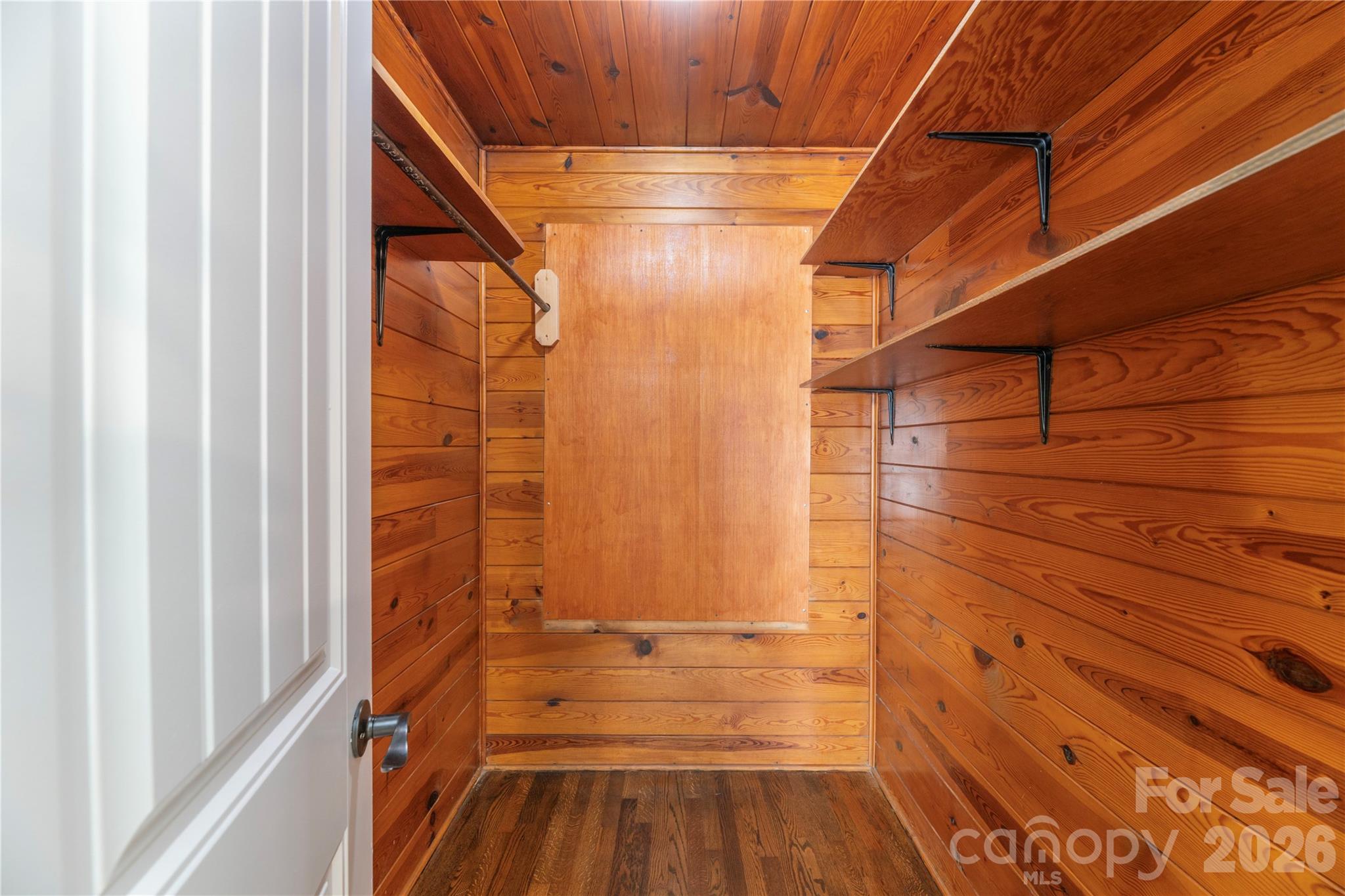 638 Newfound Street Property Photo 20