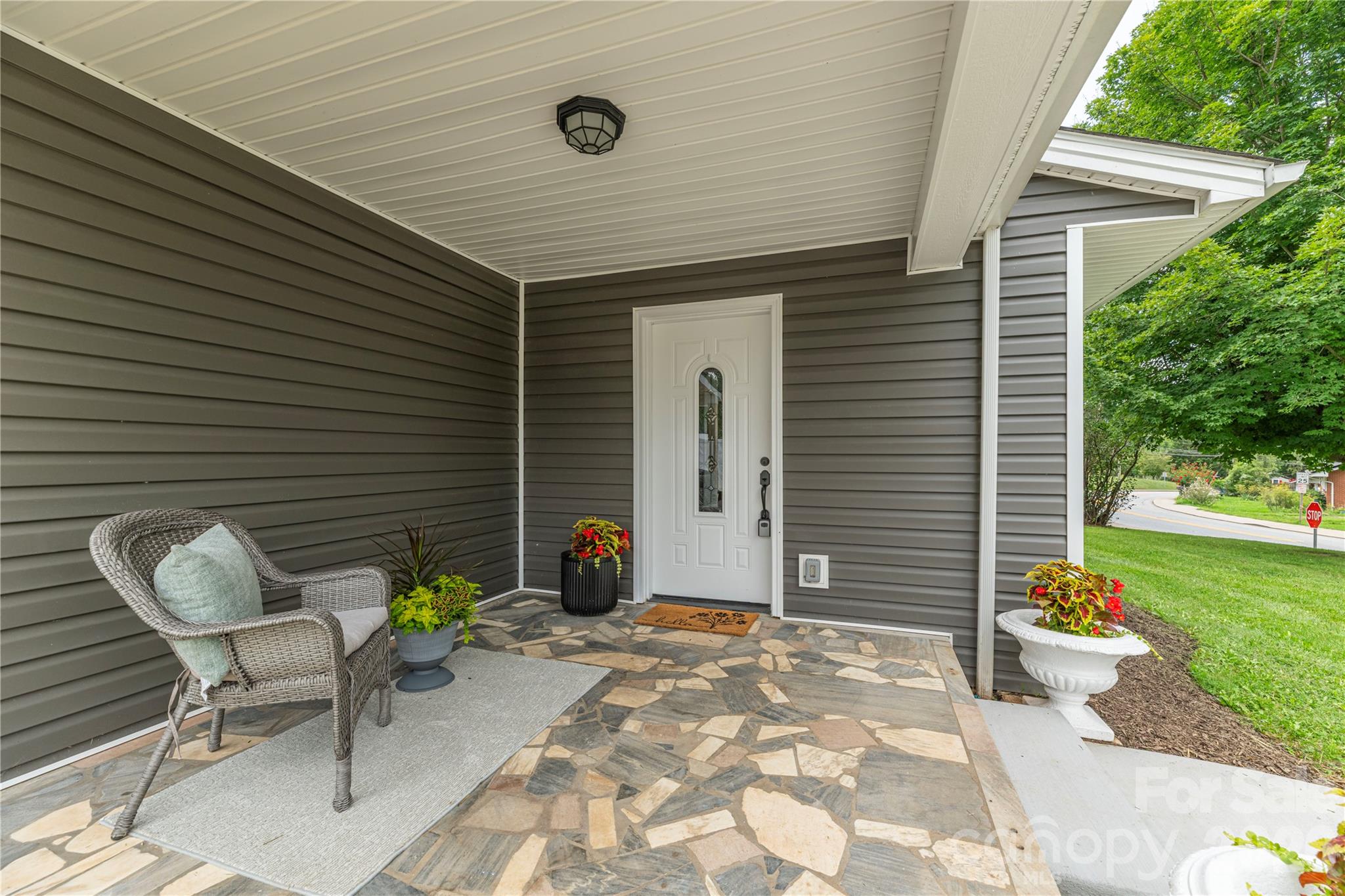 638 Newfound Street Property Photo 25