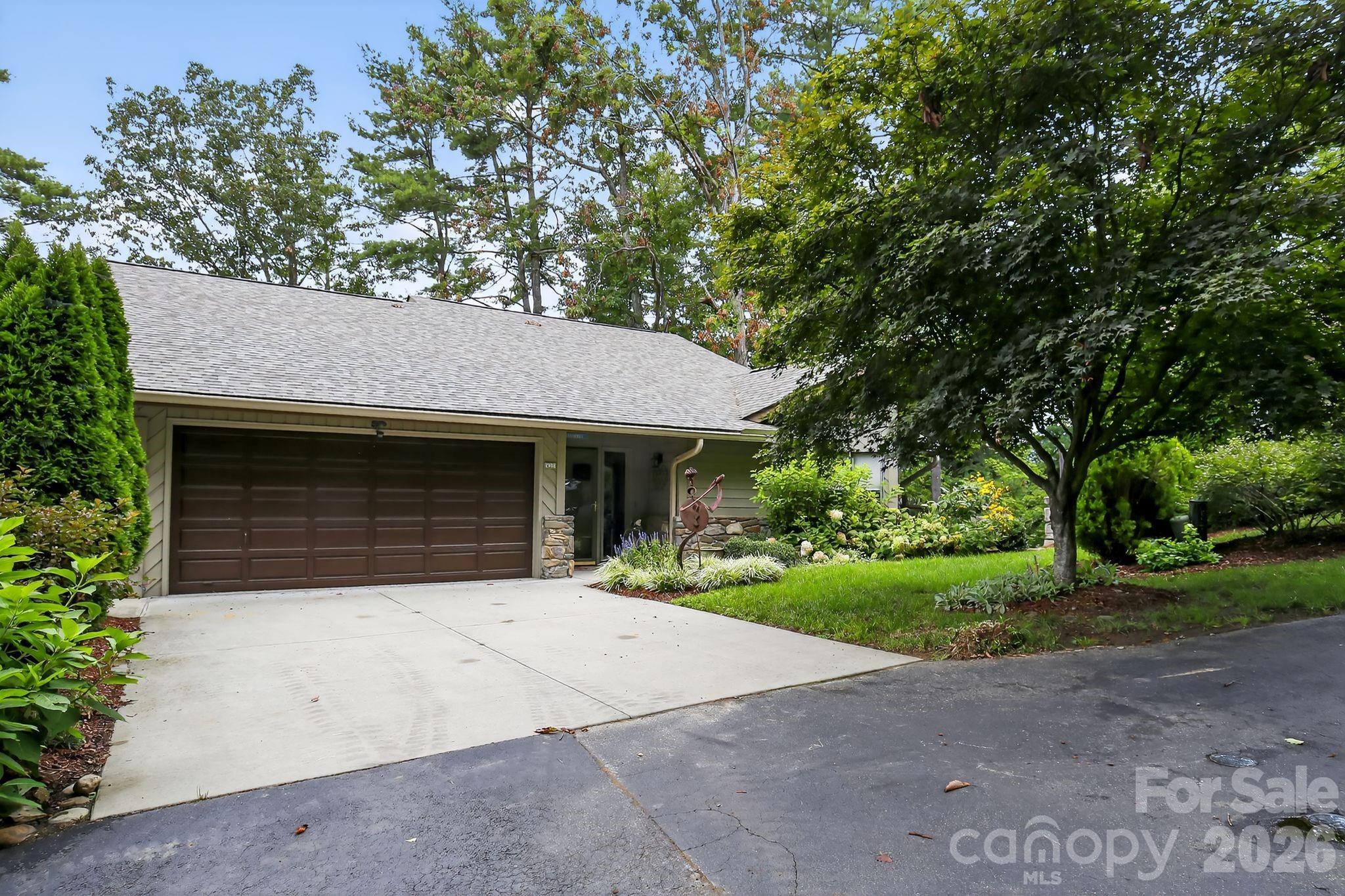 2902-a Timber Trail Property Photo 5