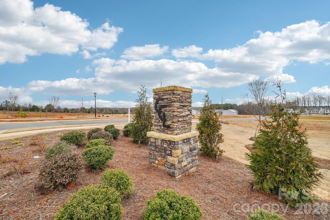 2808 Frances View Lane Property Photo 42