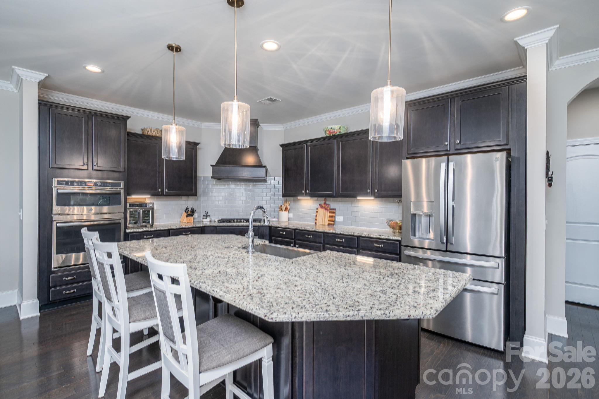 5228 Courtyard Lane Property Photo 16