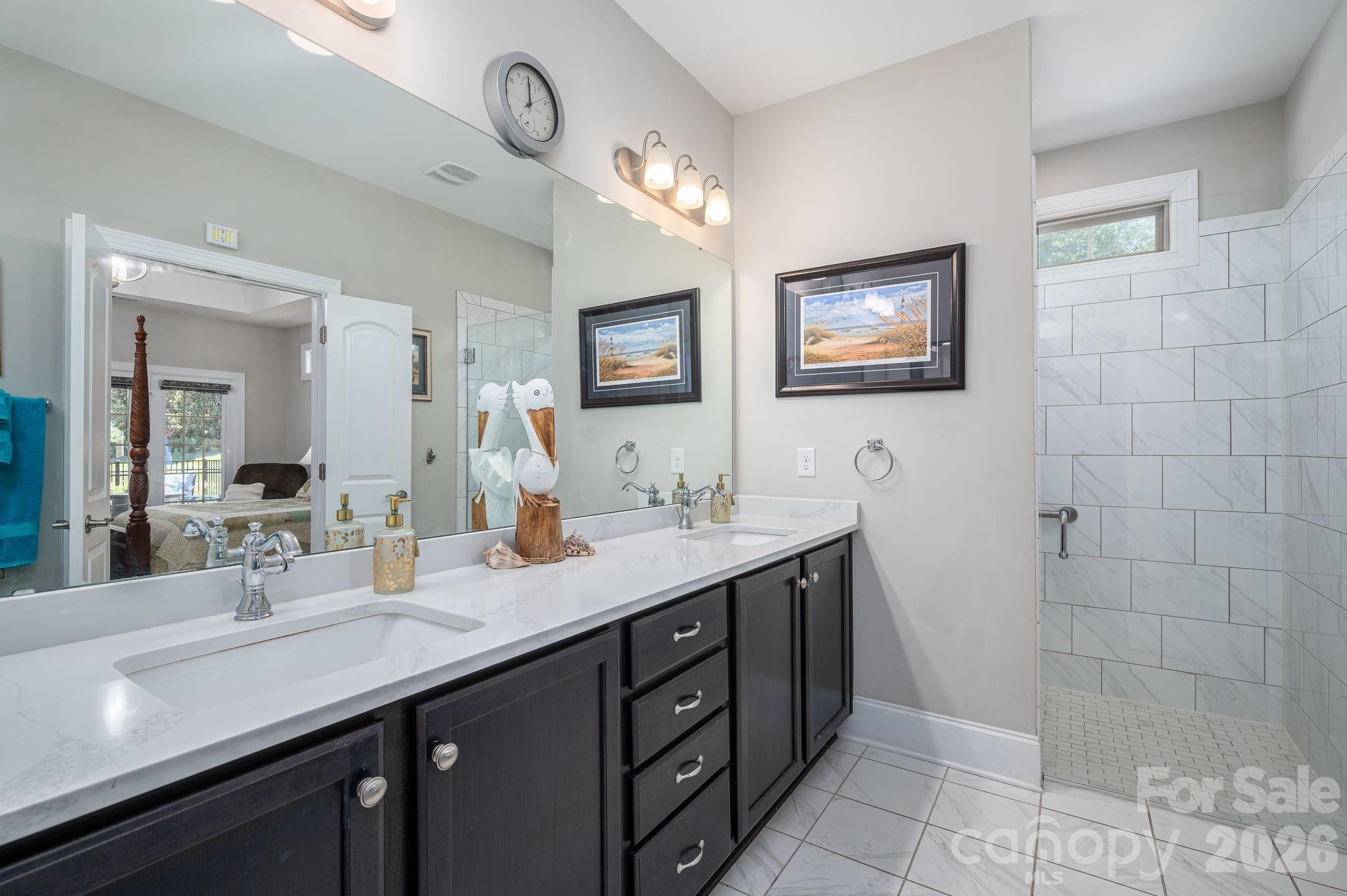5228 Courtyard Lane Property Photo 22