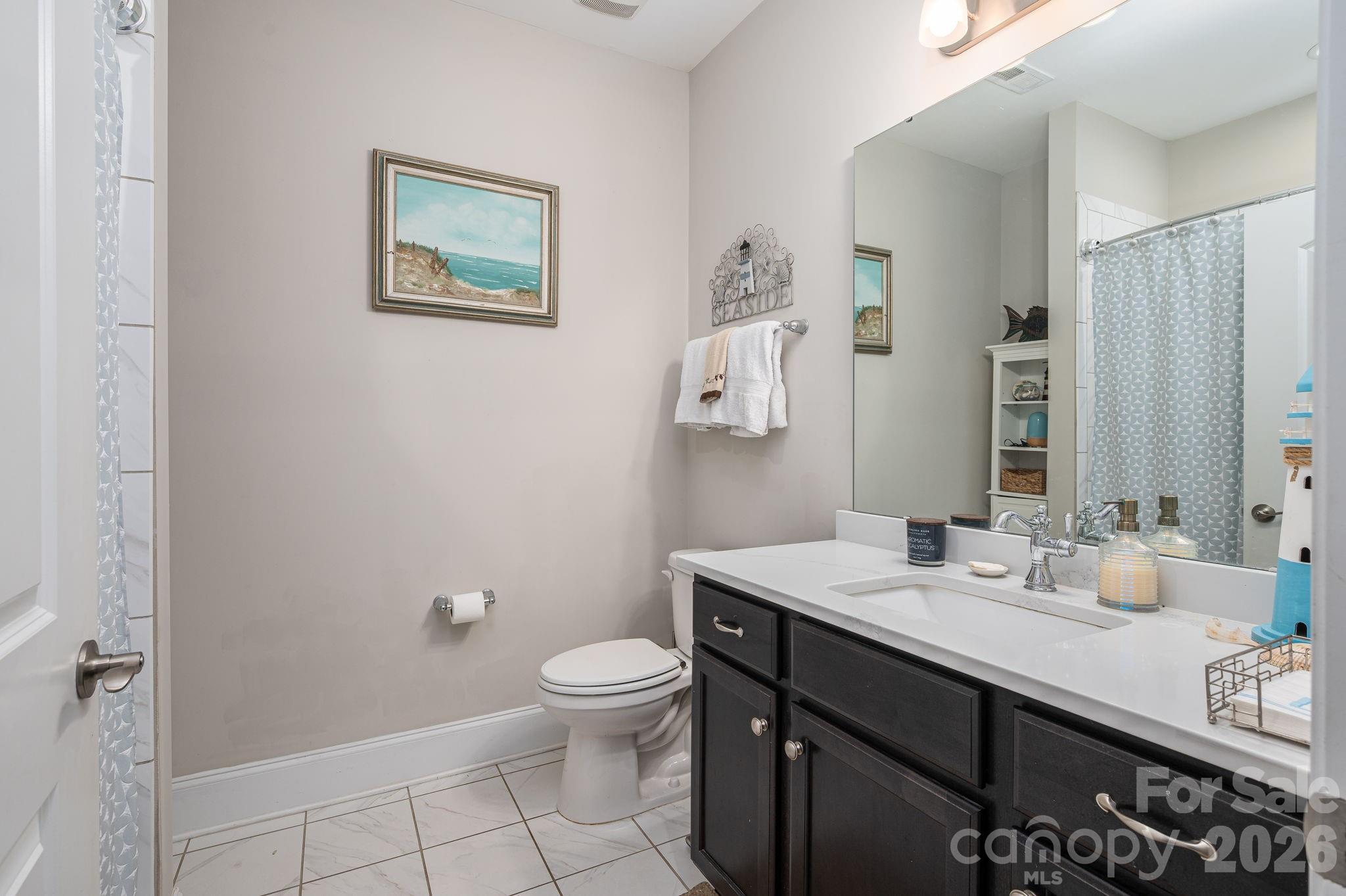 5228 Courtyard Lane Property Photo 27