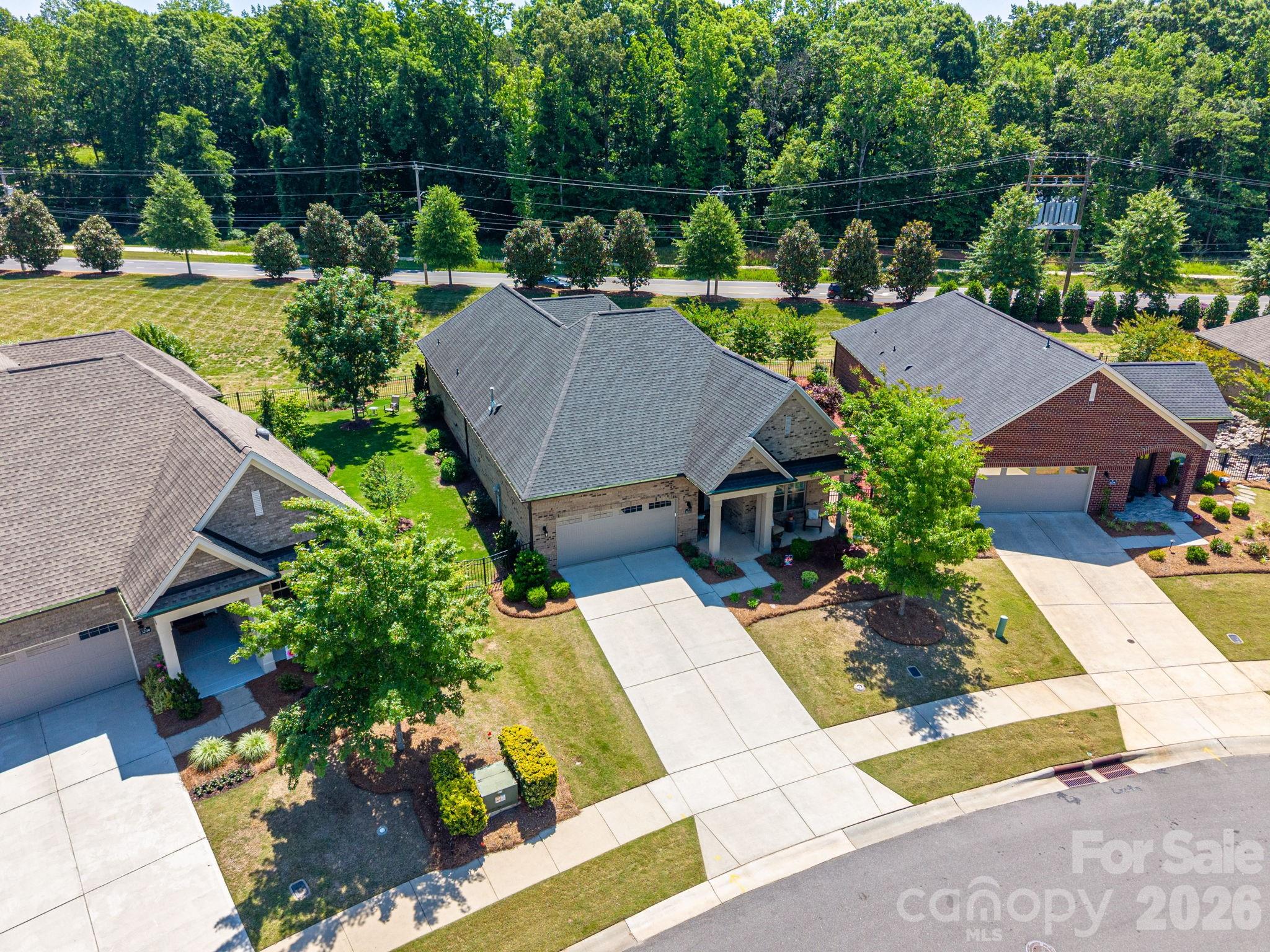 5228 Courtyard Lane Property Photo 42