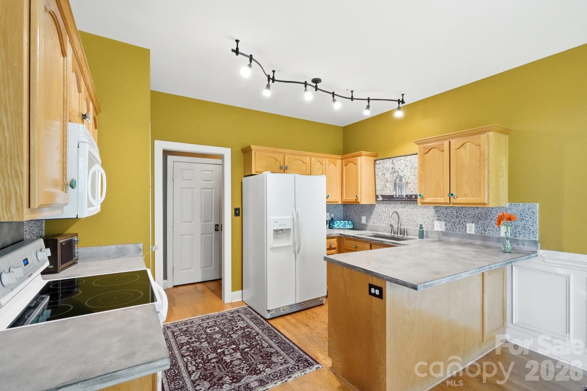282 Kendra Drive Property Photo 16