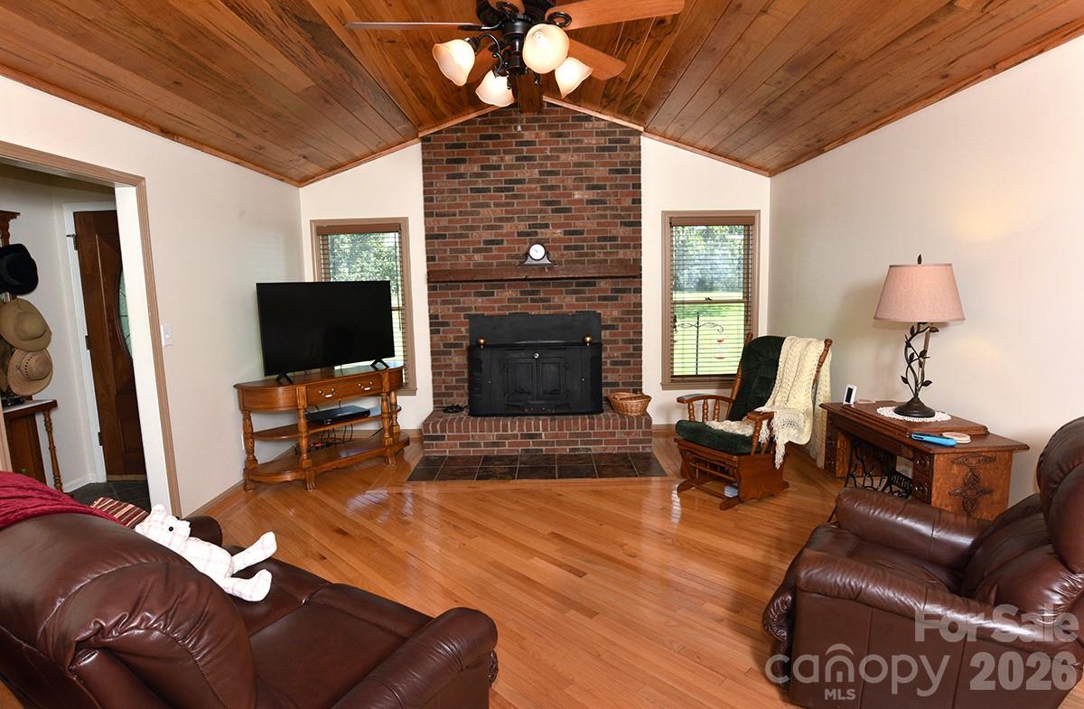 1175 Panhandle Road Property Photo 4
