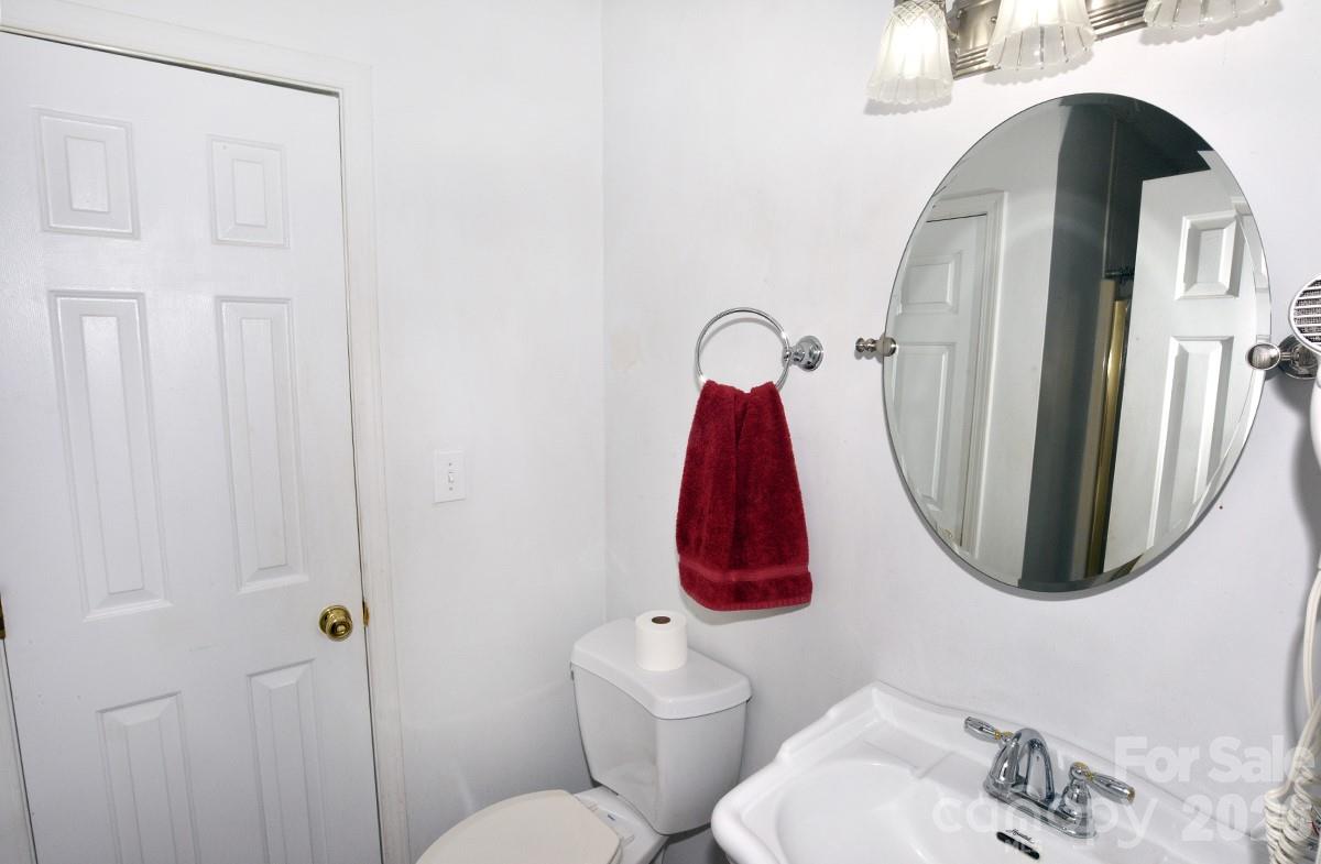 1175 Panhandle Road Property Photo 14
