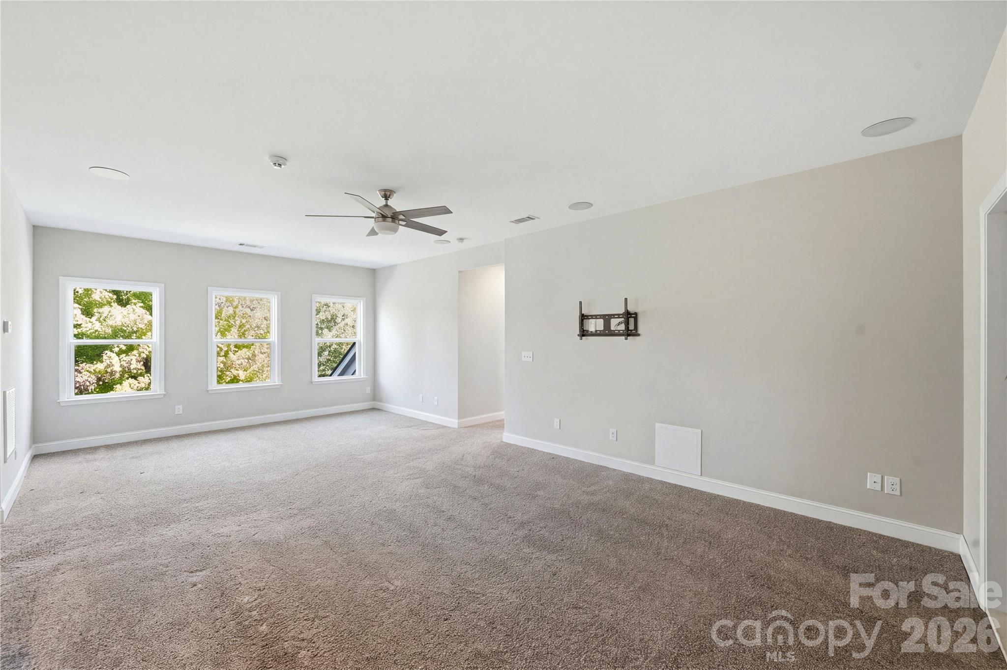 8719 Shadetree Street Property Photo 35