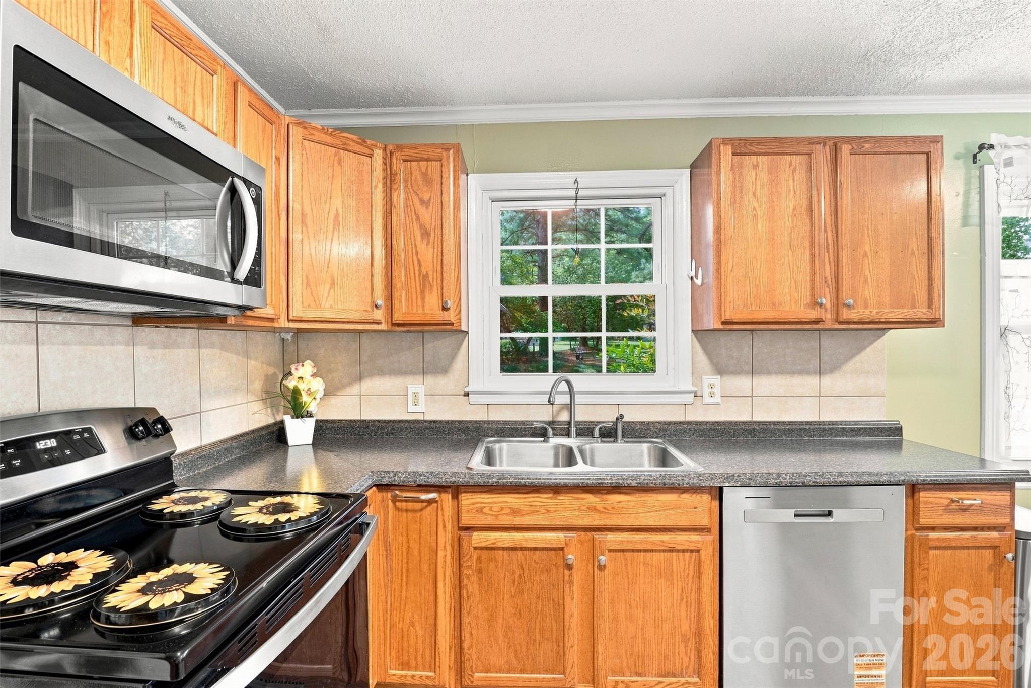 515 Lakewood Drive Property Photo 13