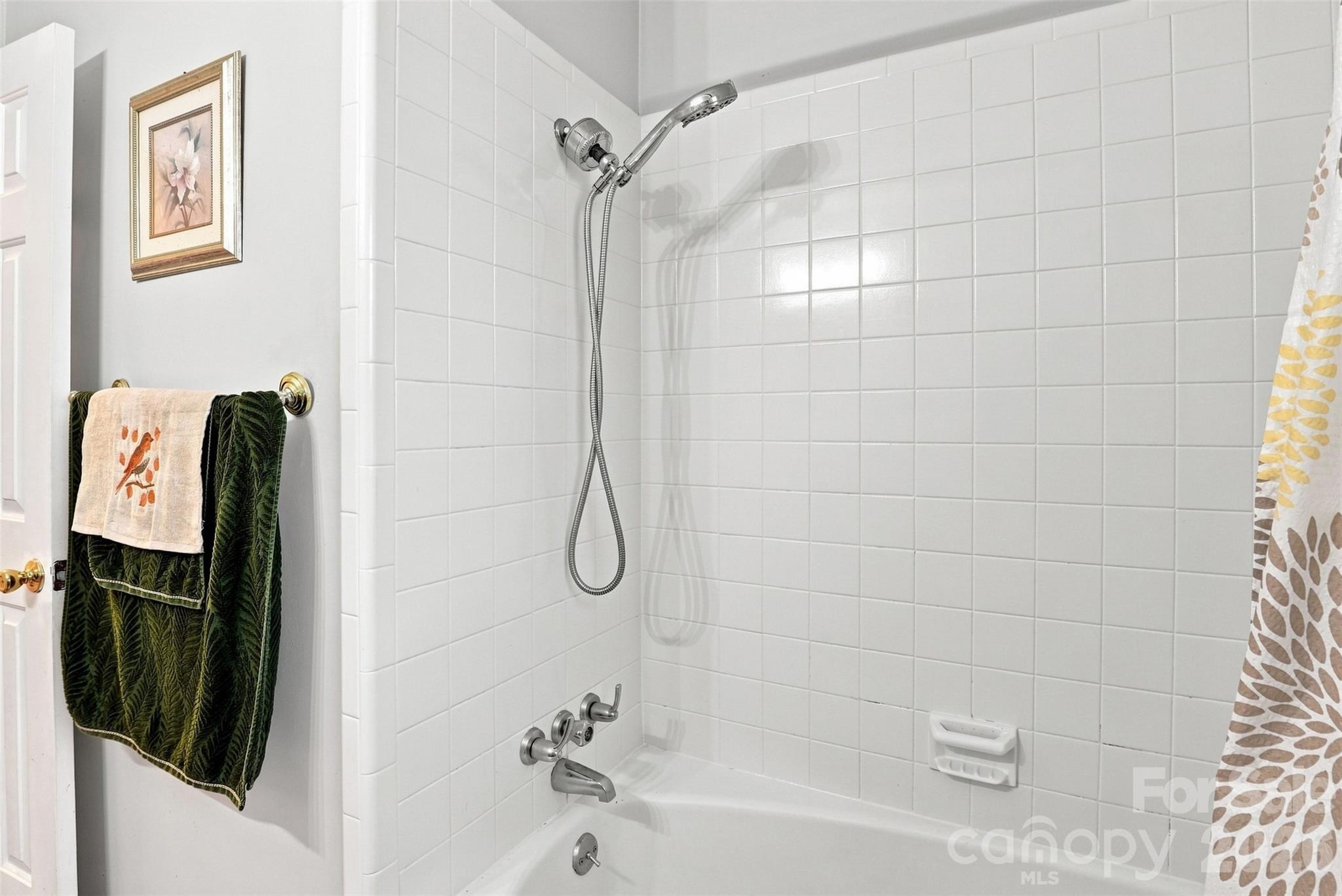 515 Lakewood Drive Property Photo 22