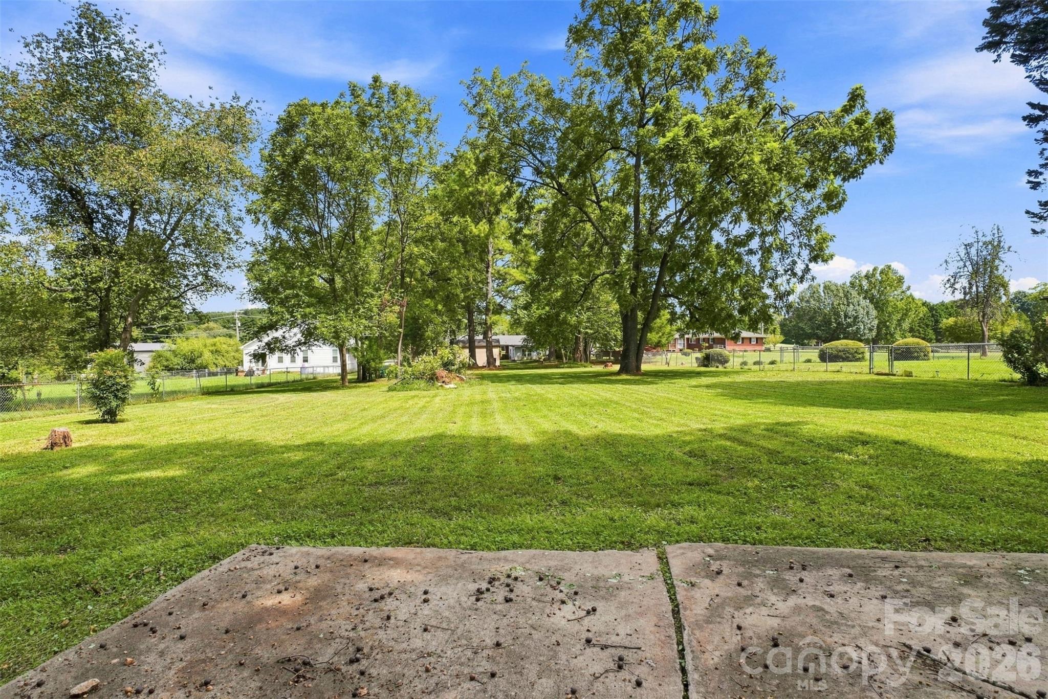 515 Lakewood Drive Property Photo 33