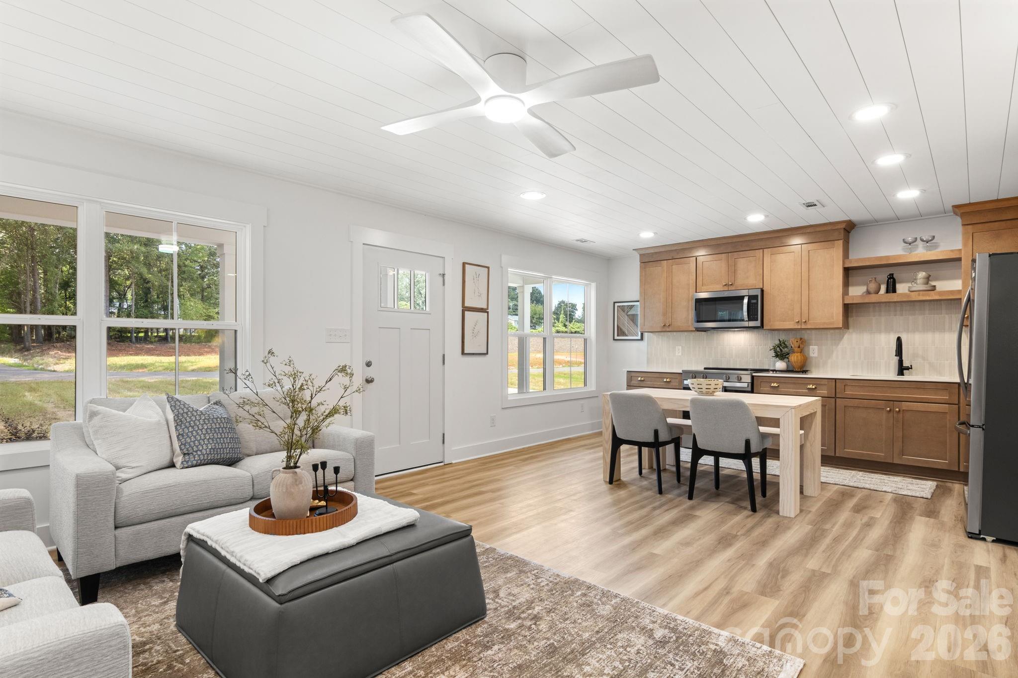 157 Mccorkle Street Property Photo 8
