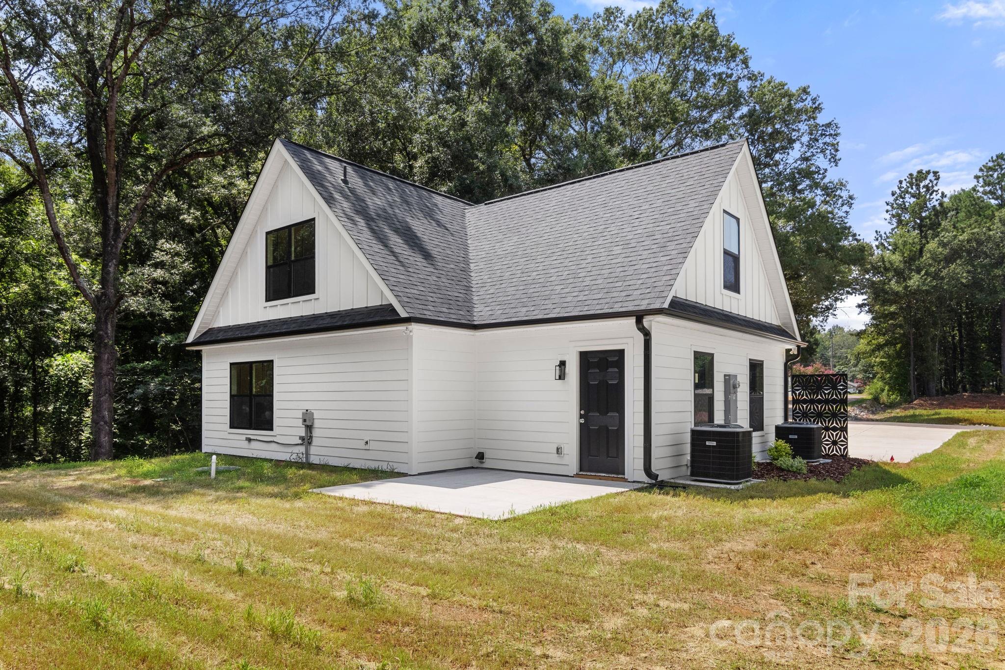 157 Mccorkle Street Property Photo 34