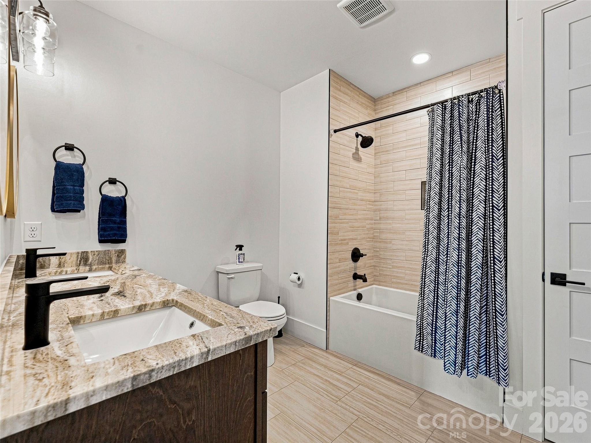 258 Mavrick Drive 26r Property Photo 31