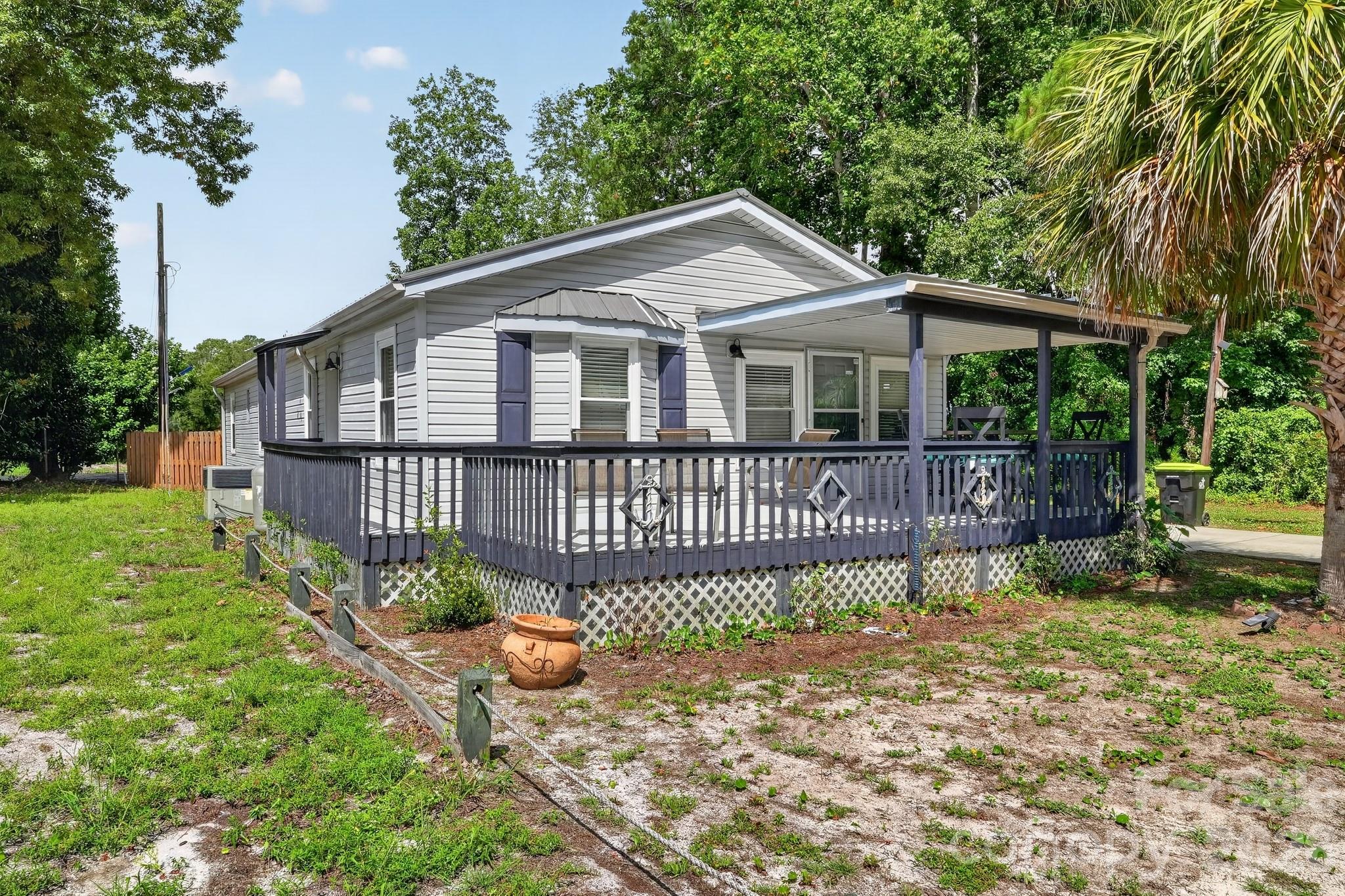 1742 Hideaway Road Property Photo 3