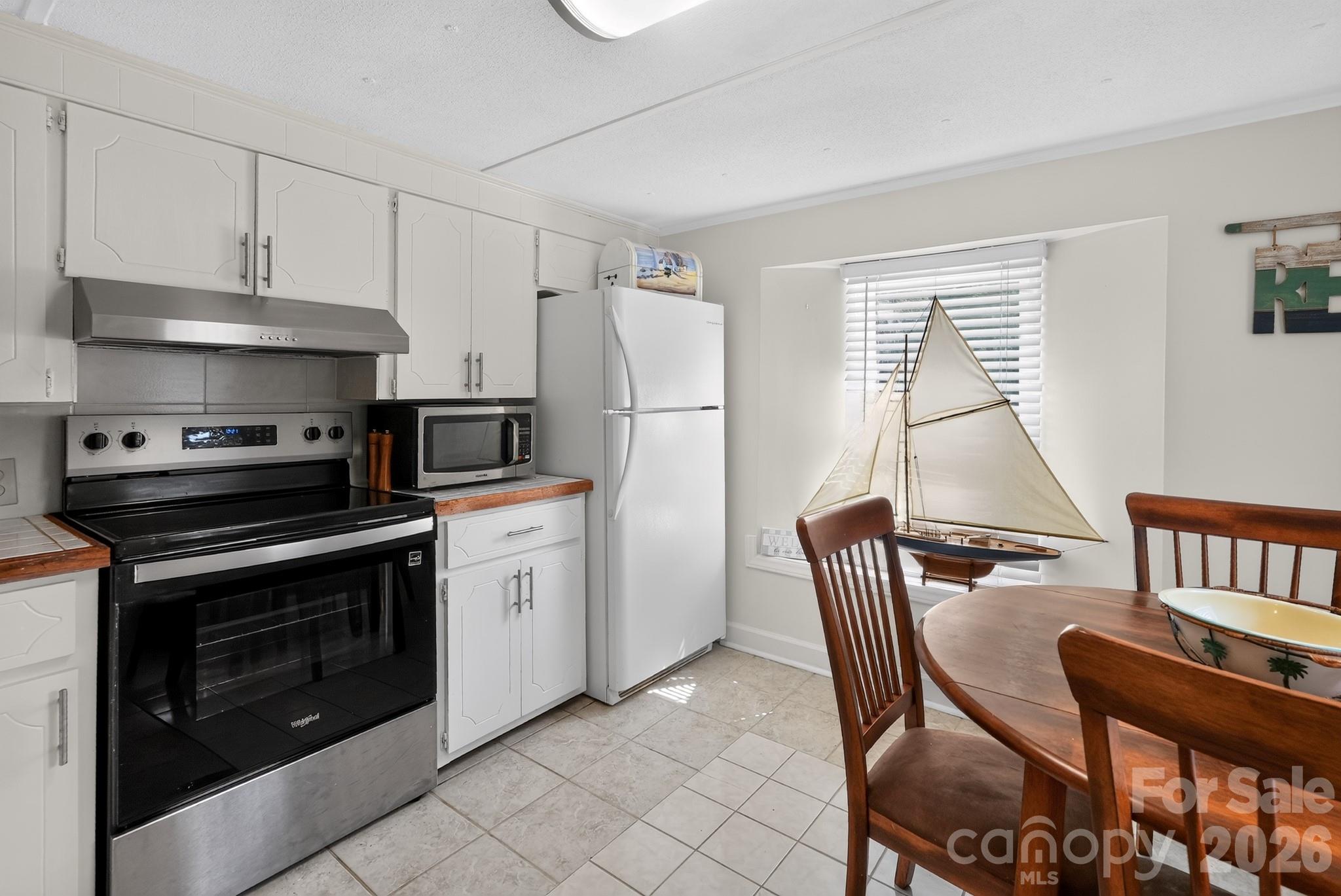 1742 Hideaway Road Property Photo 15