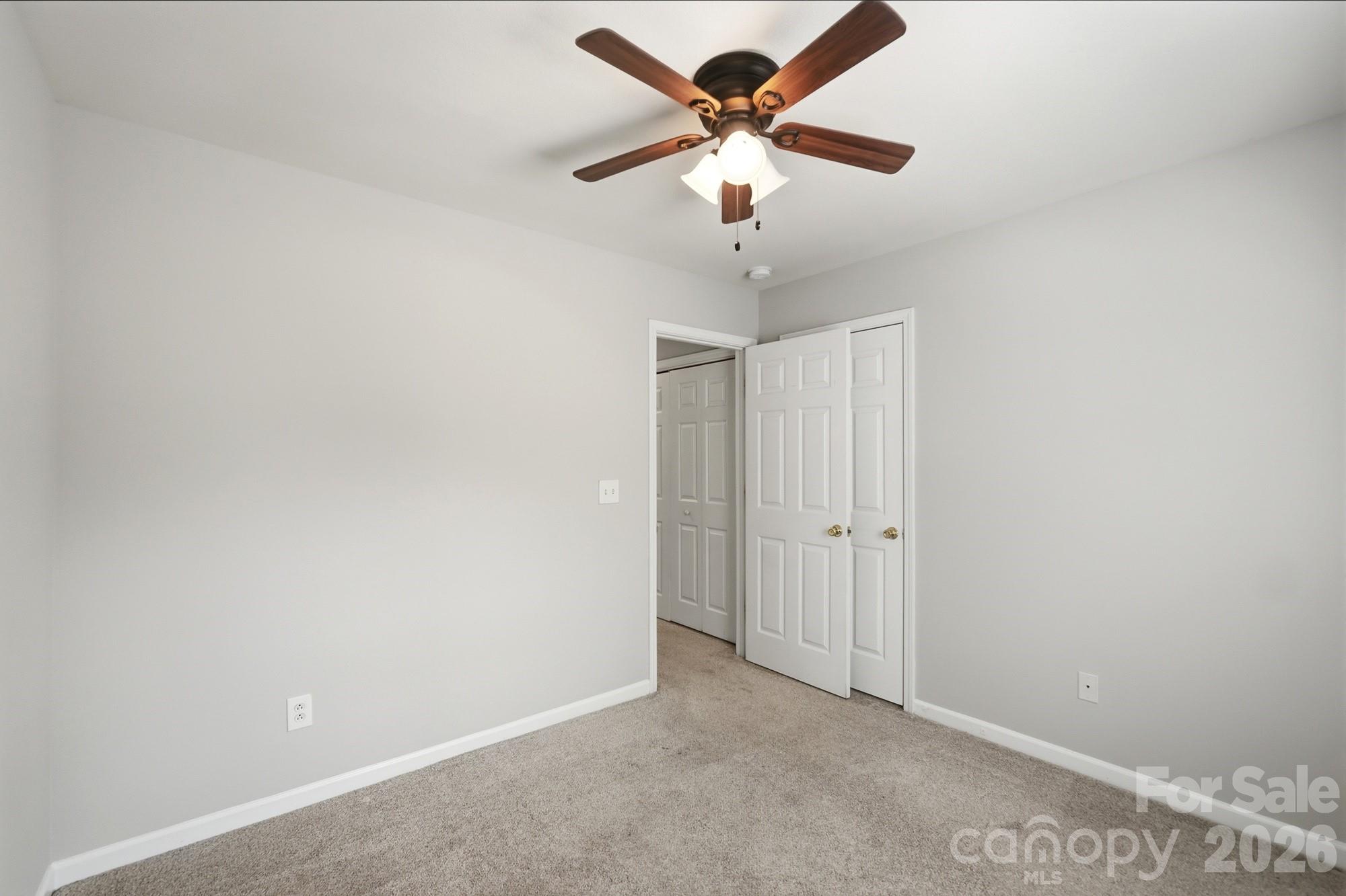 2722 Meadow Knoll Drive 12 Property Photo 15