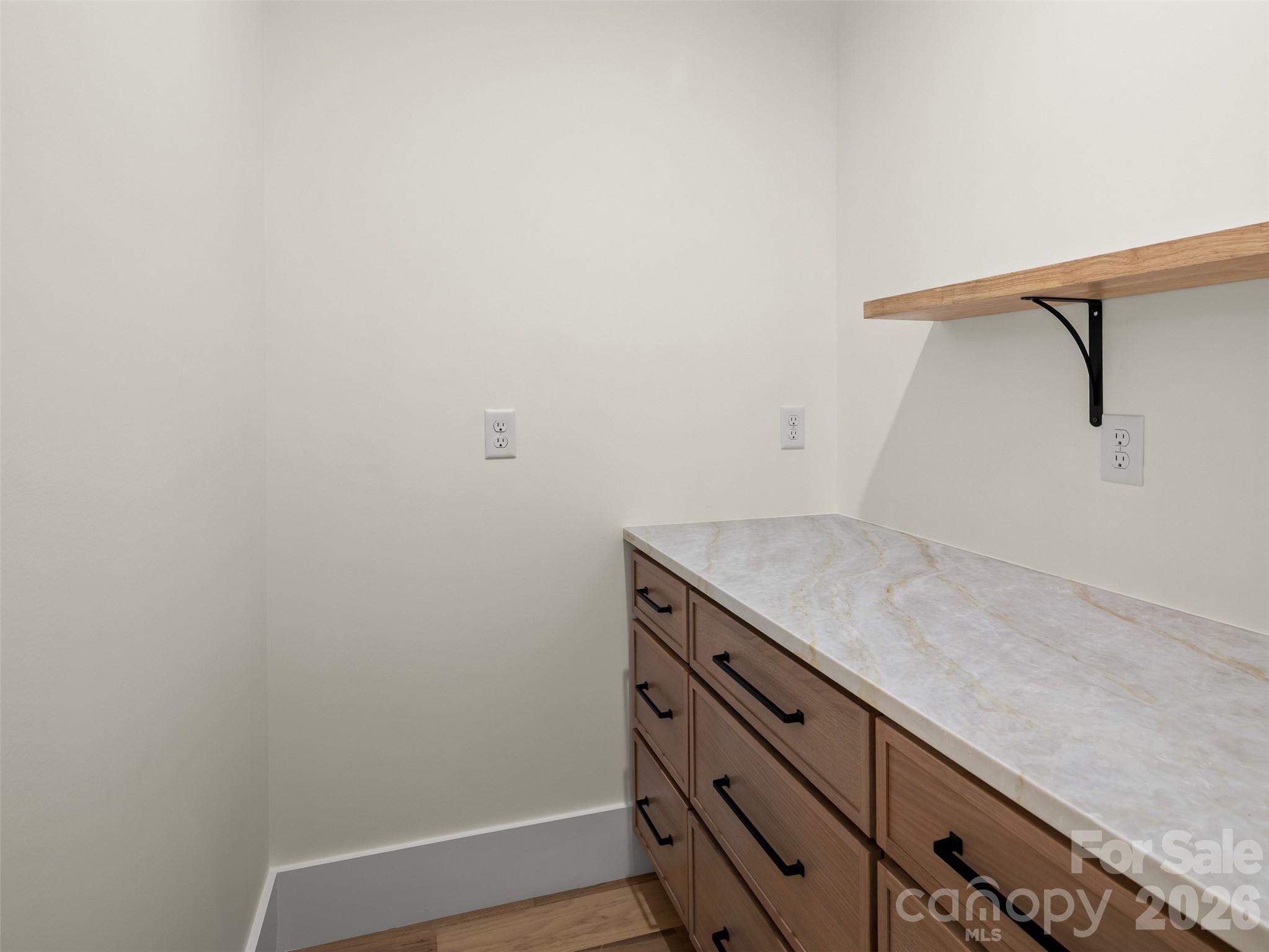 7 Spicebush Lane Property Photo 20