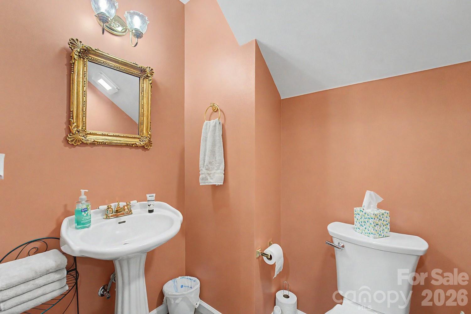 48 Main Trace Property Photo 8