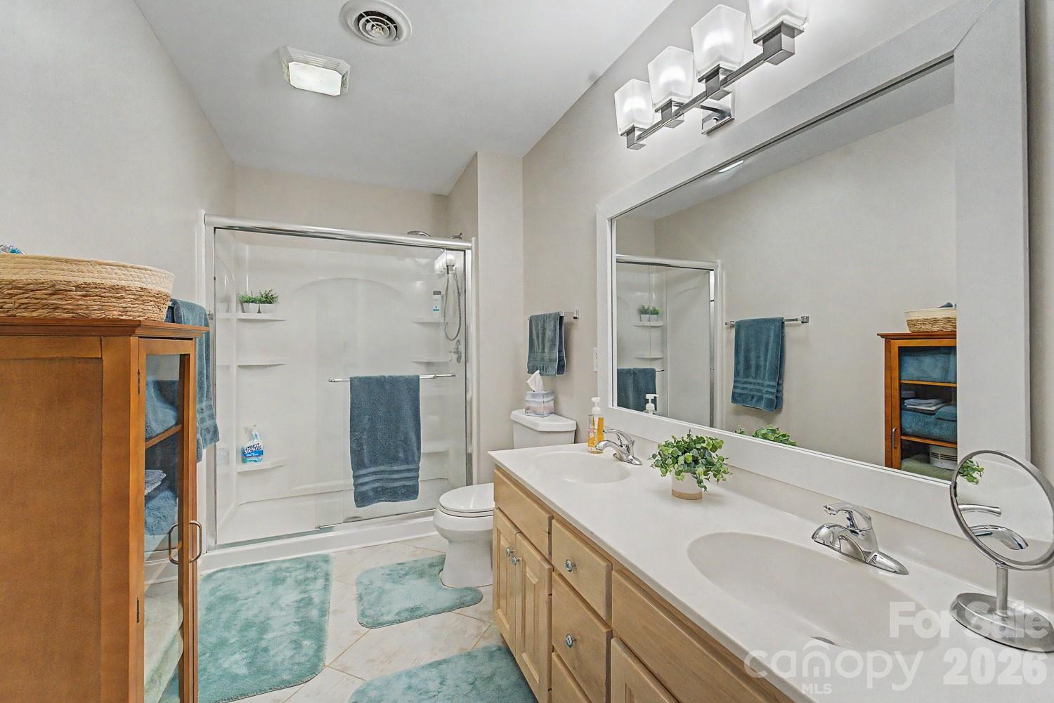 48 Main Trace Property Photo 13