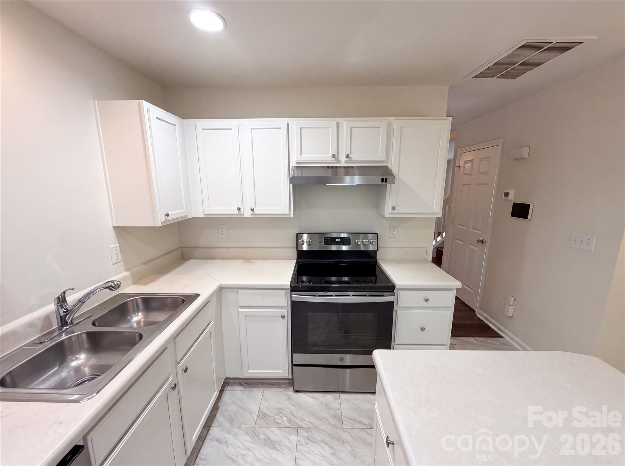 4165 Birch Leaf Court Property Photo 7