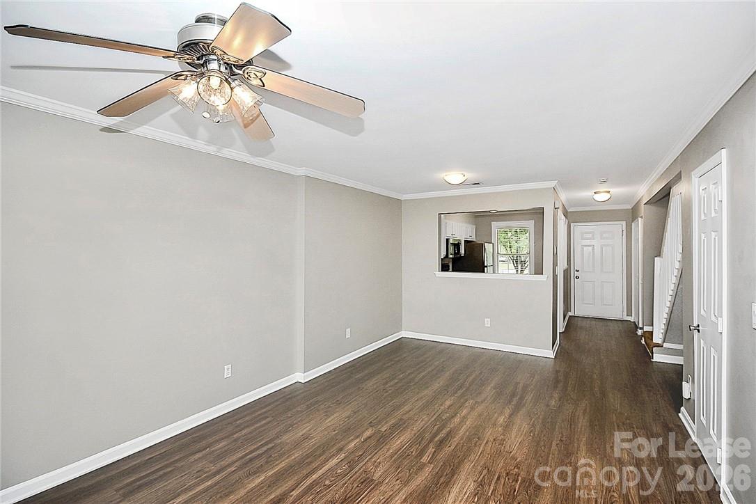 8203 Golf Ridge Drive Property Photo 12