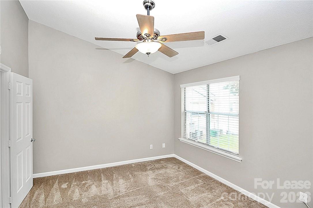 8203 Golf Ridge Drive Property Photo 20