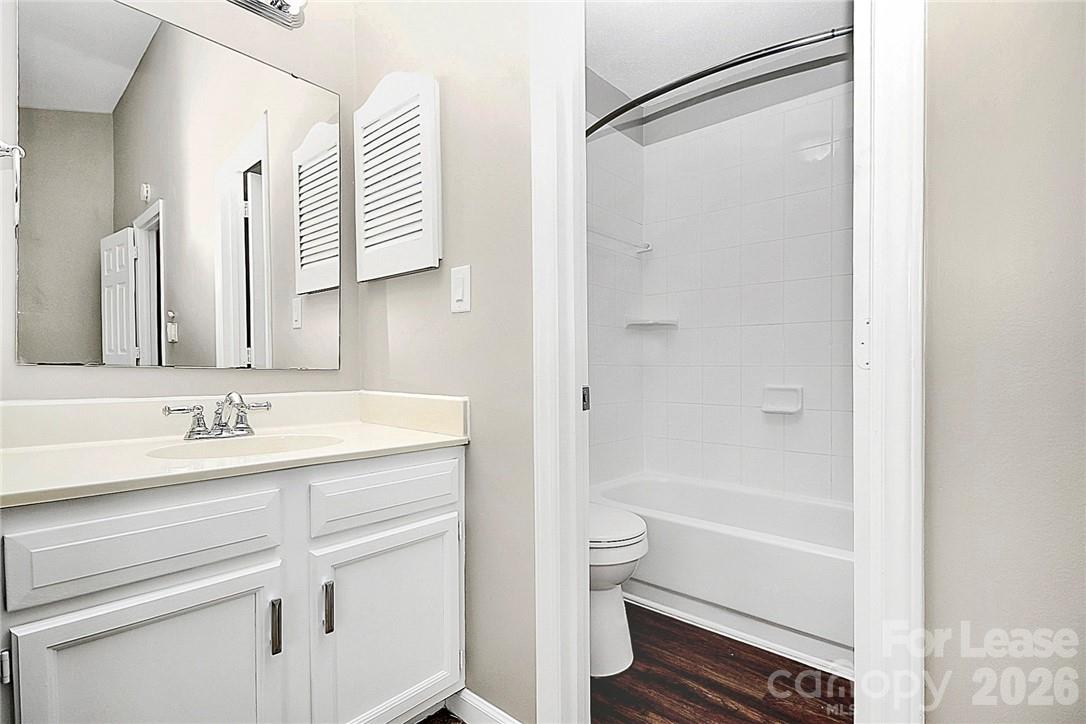 8203 Golf Ridge Drive Property Photo 23