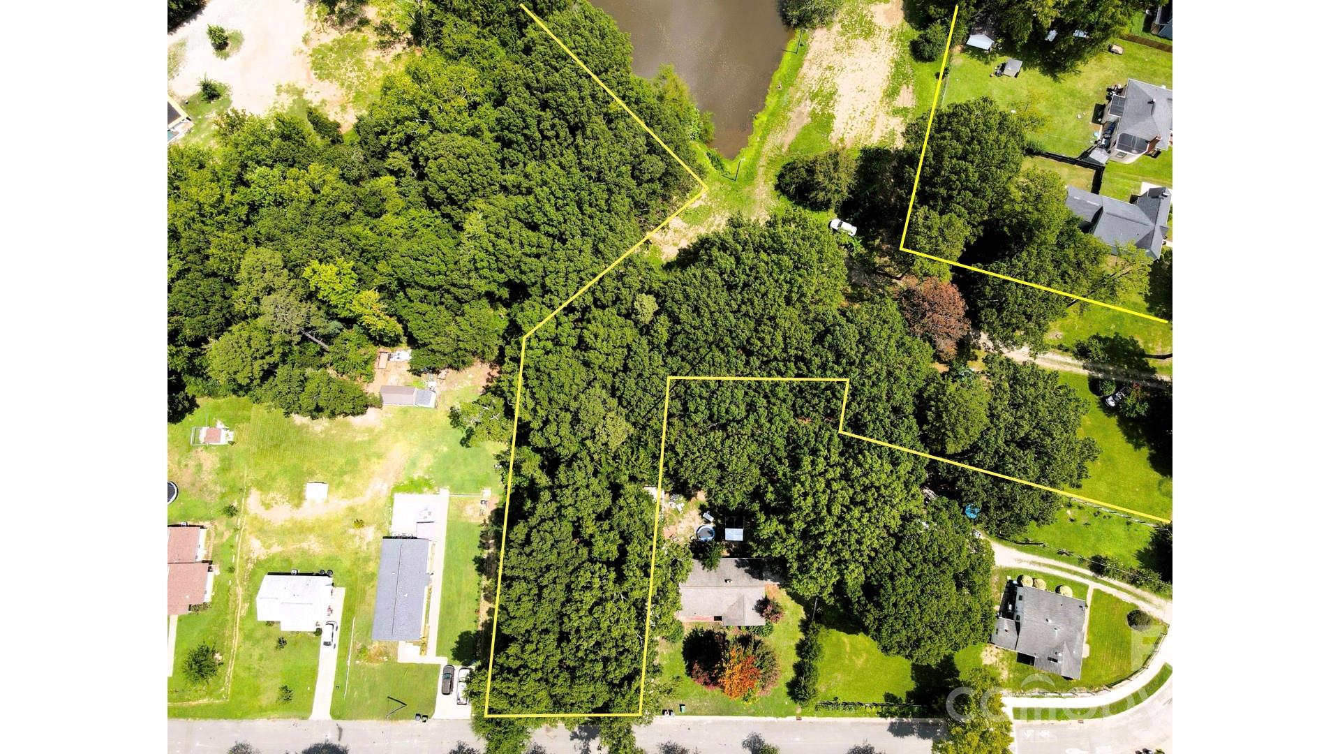 524 Dawn Circle Property Photo 6
