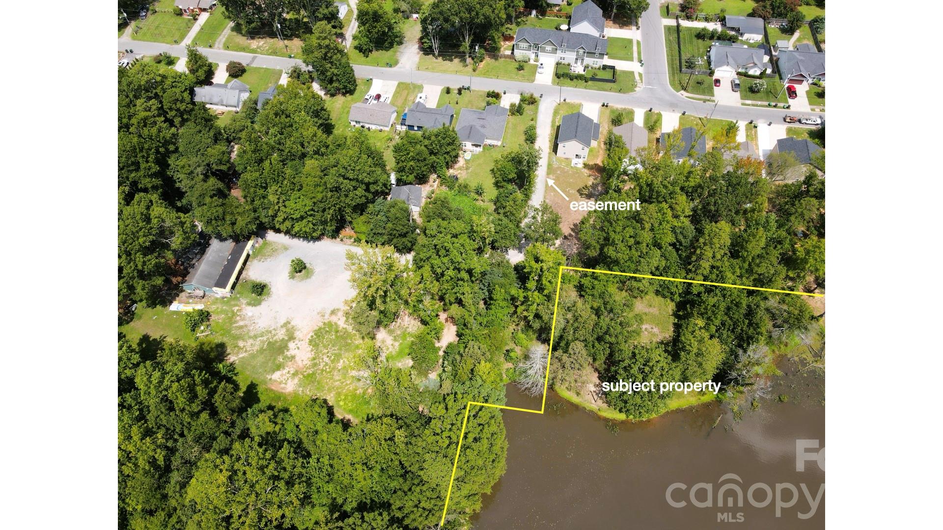 524 Dawn Circle Property Photo 15
