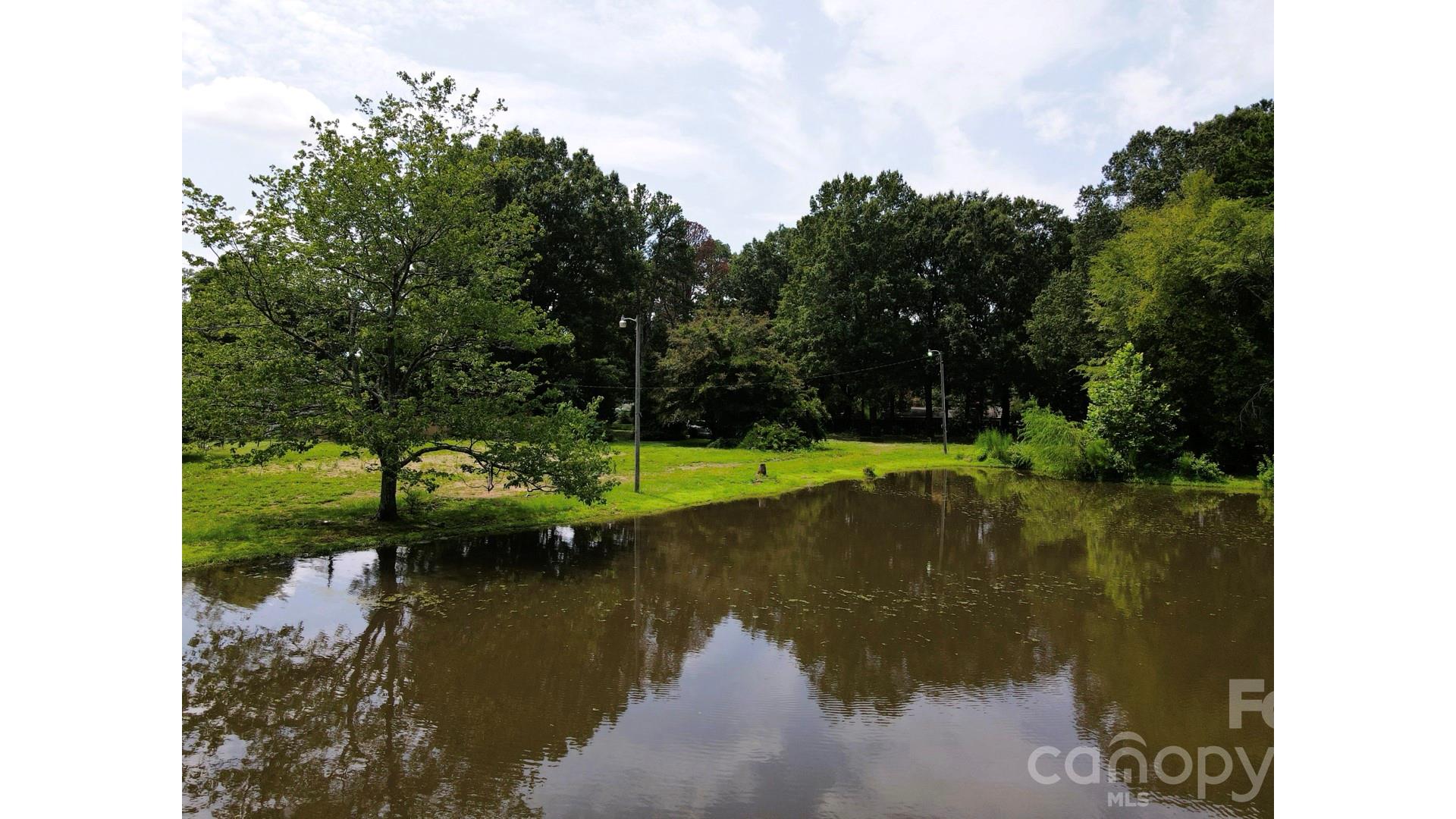 524 Dawn Circle Property Photo 30