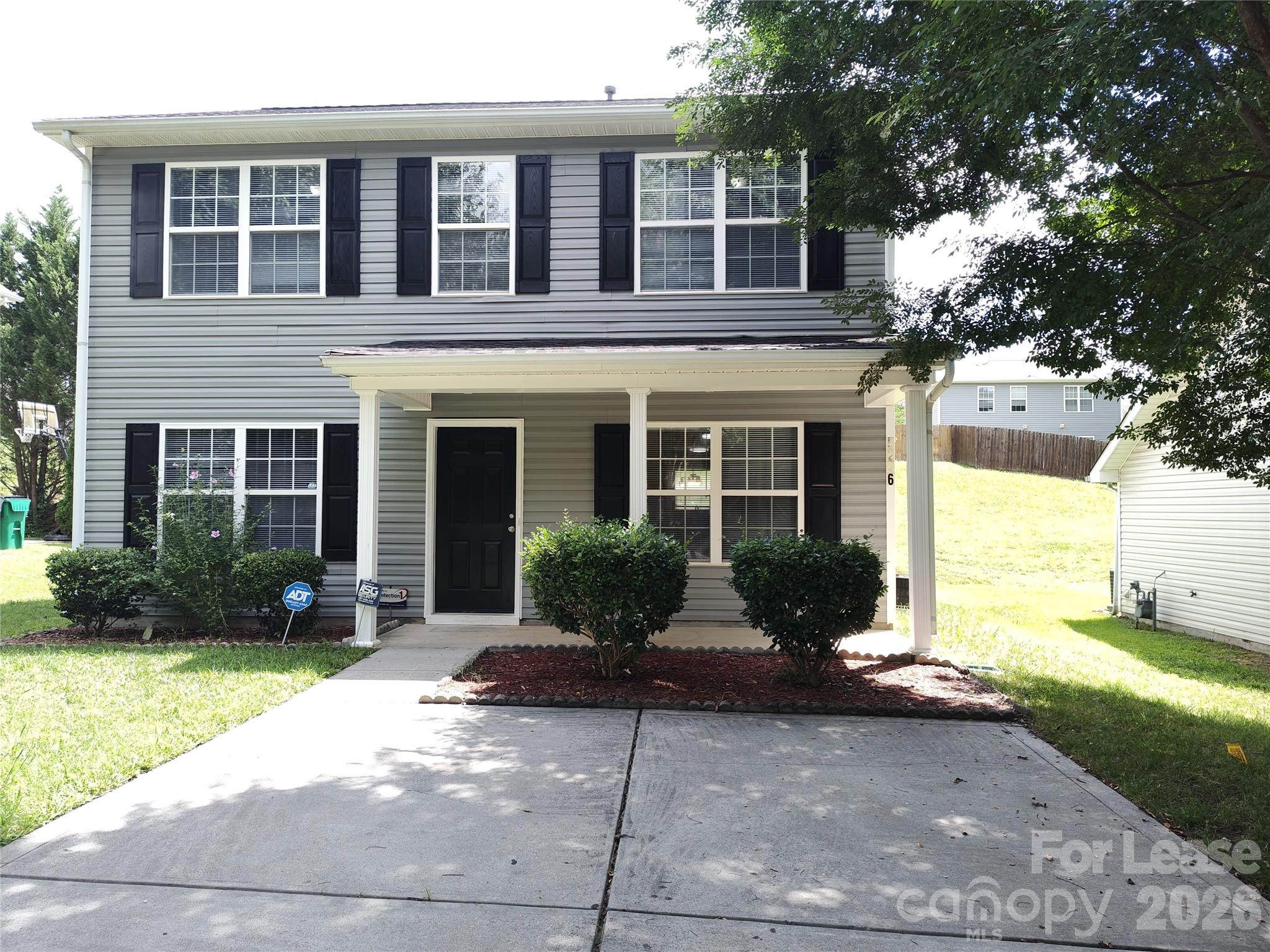 5226 Beam Lake Drive Property Photo 1