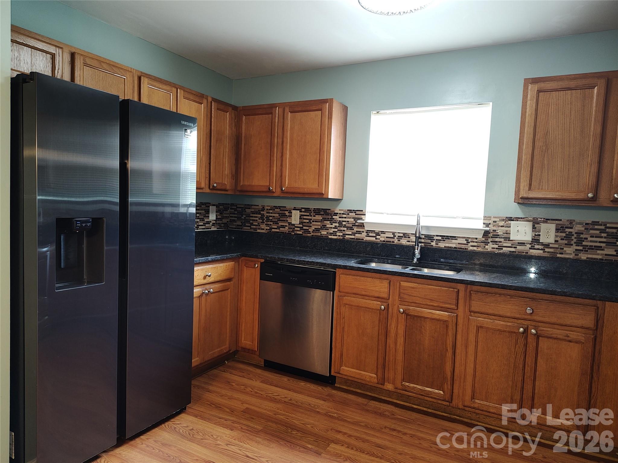 5226 Beam Lake Drive Property Photo 3