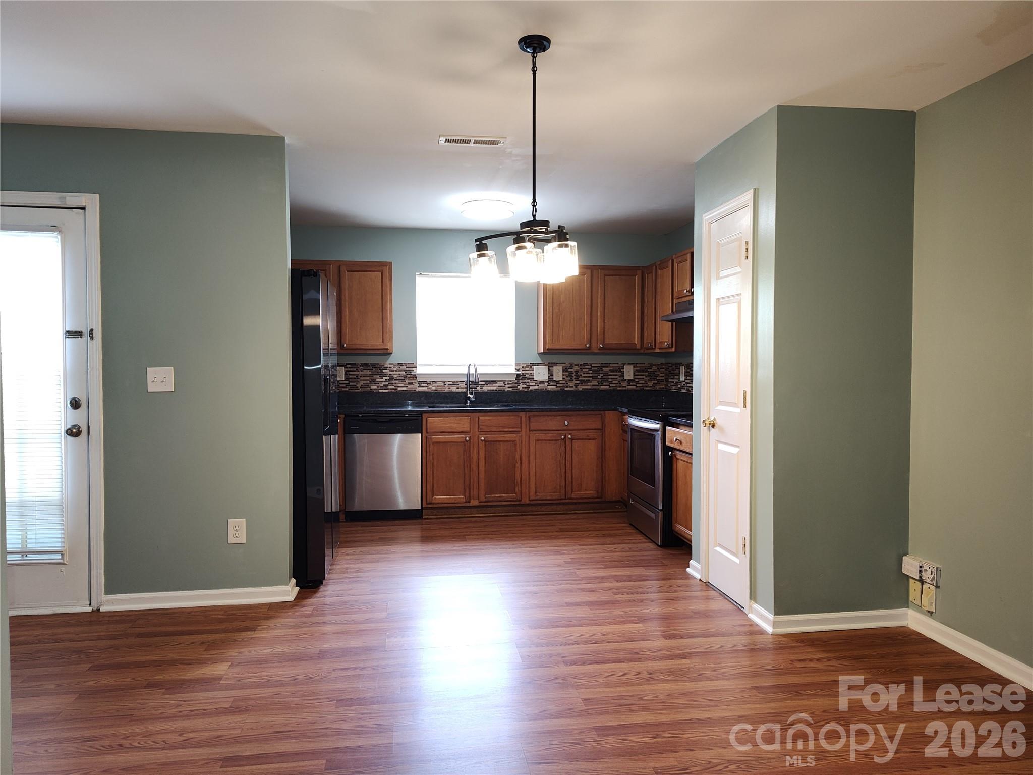 5226 Beam Lake Drive Property Photo 5