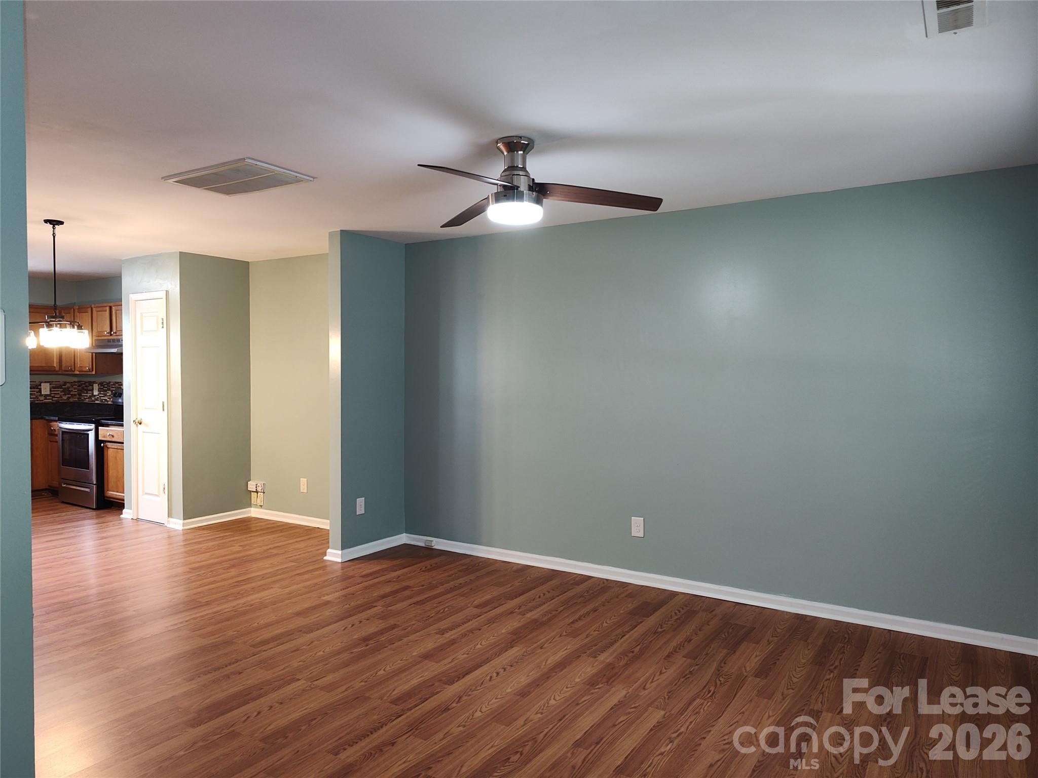5226 Beam Lake Drive Property Photo 8