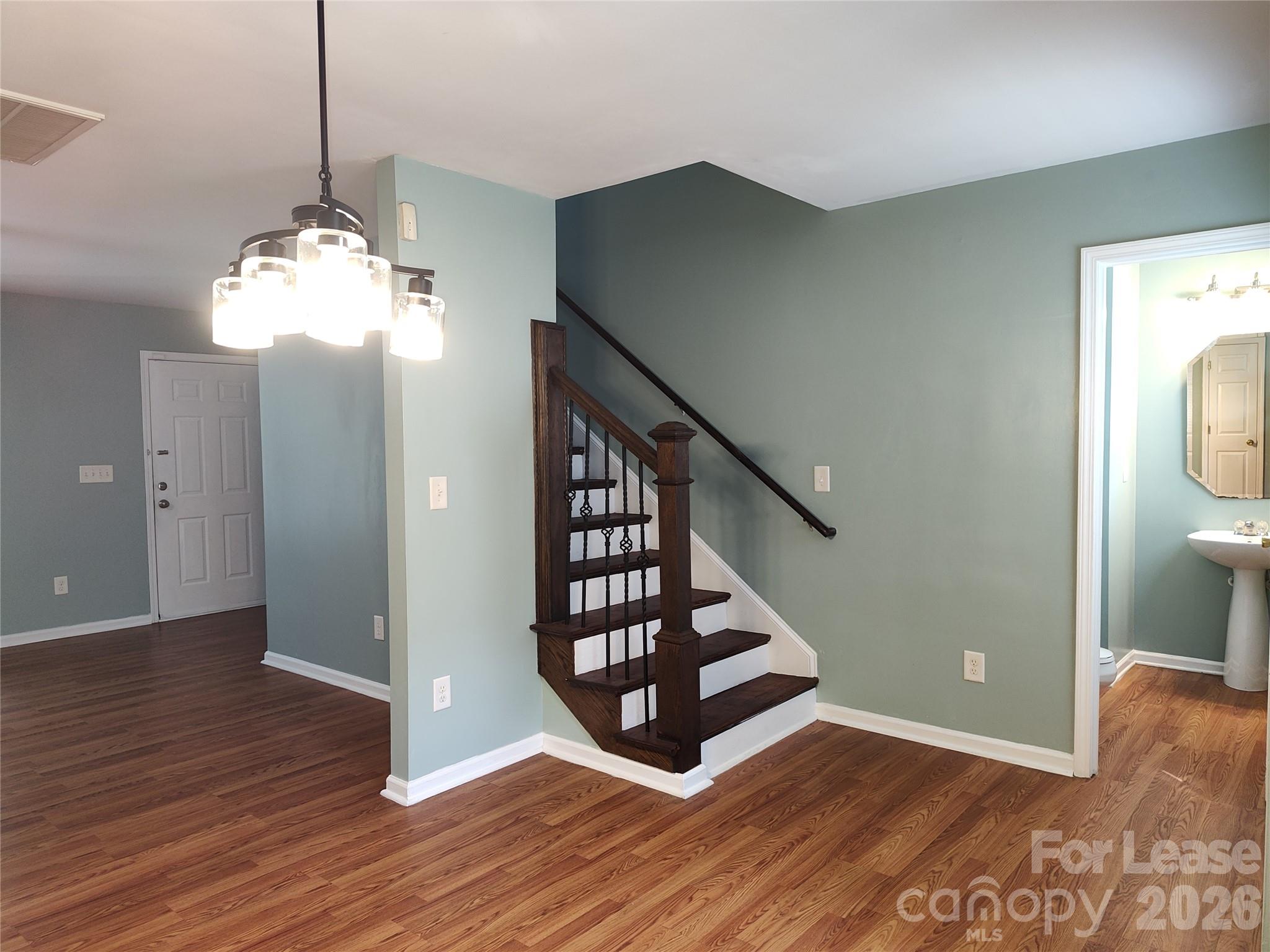5226 Beam Lake Drive Property Photo 9