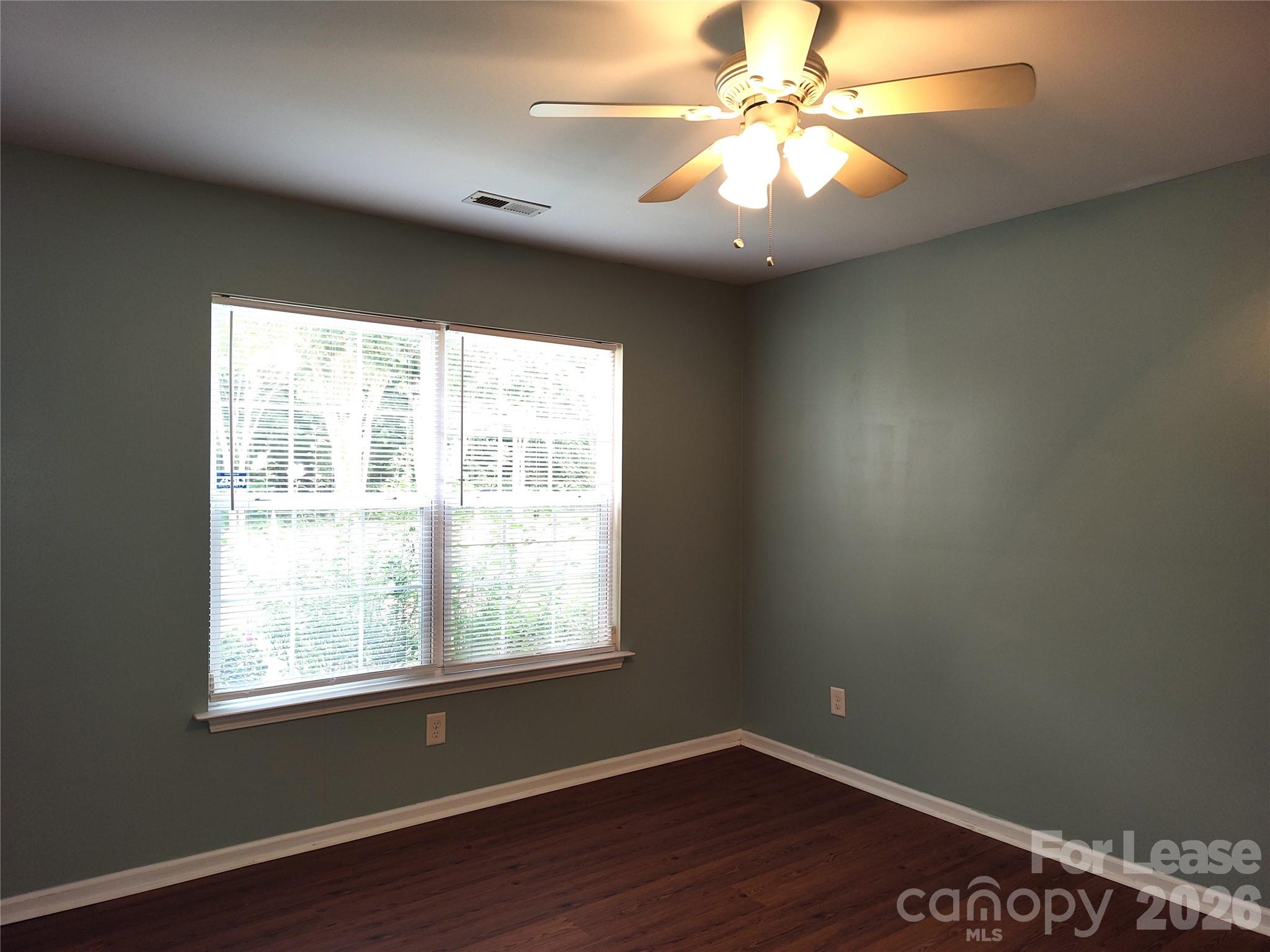 5226 Beam Lake Drive Property Photo 12