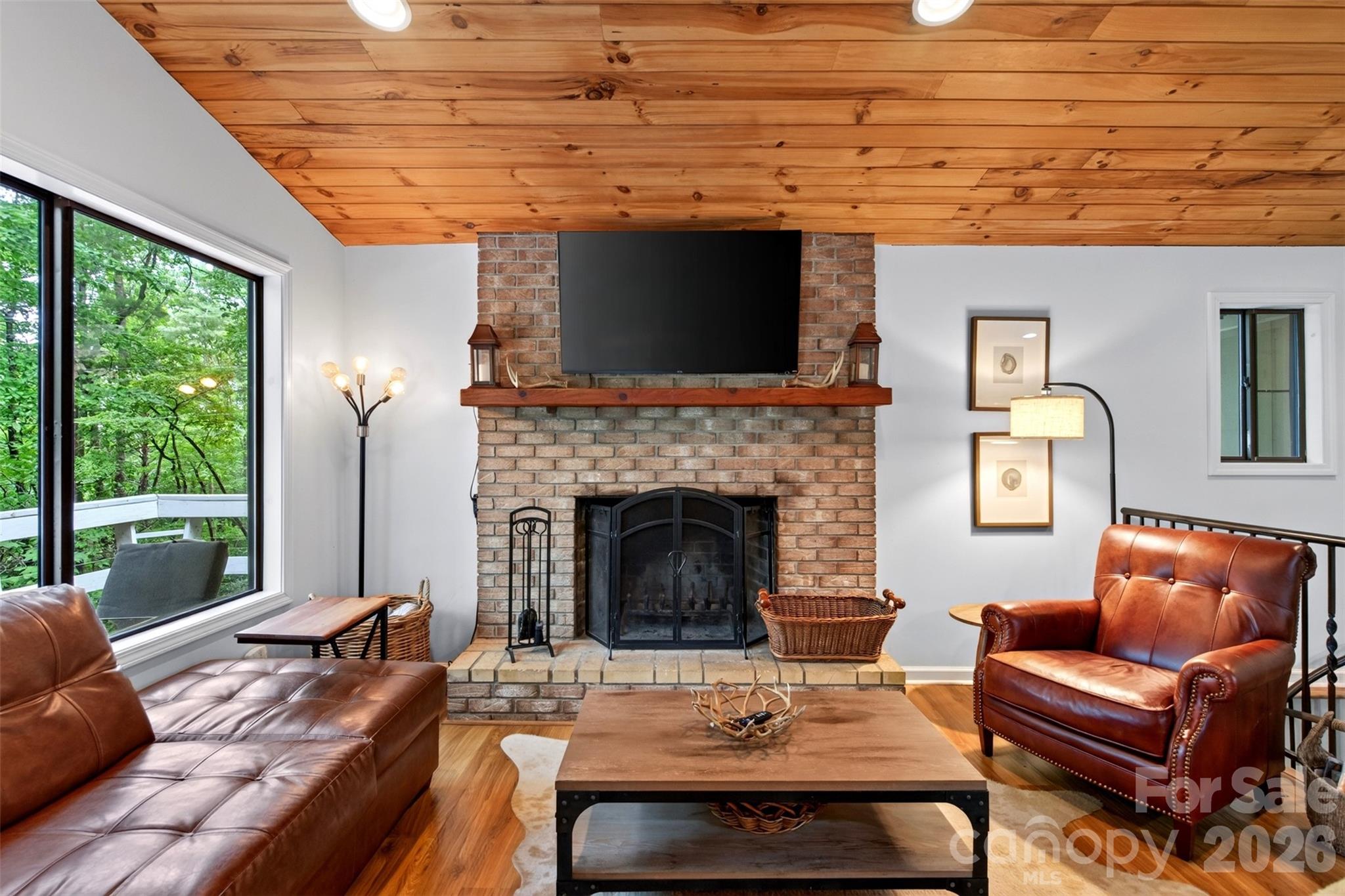 2 Bear Rock Loop Road Property Photo 8