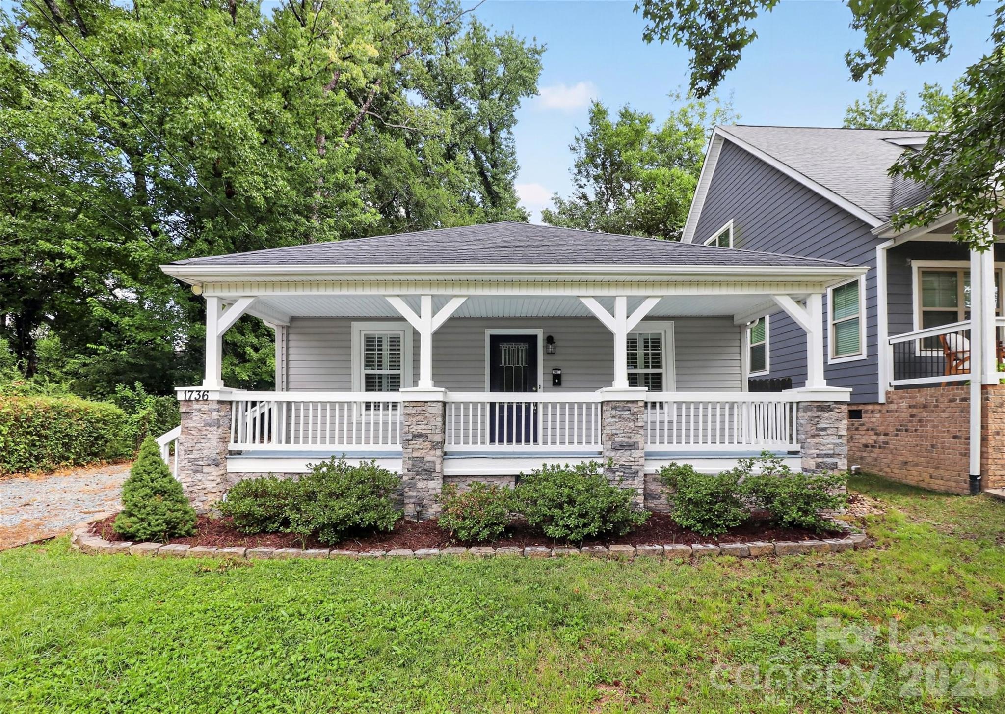 1736 Parsons Street Property Photo 1