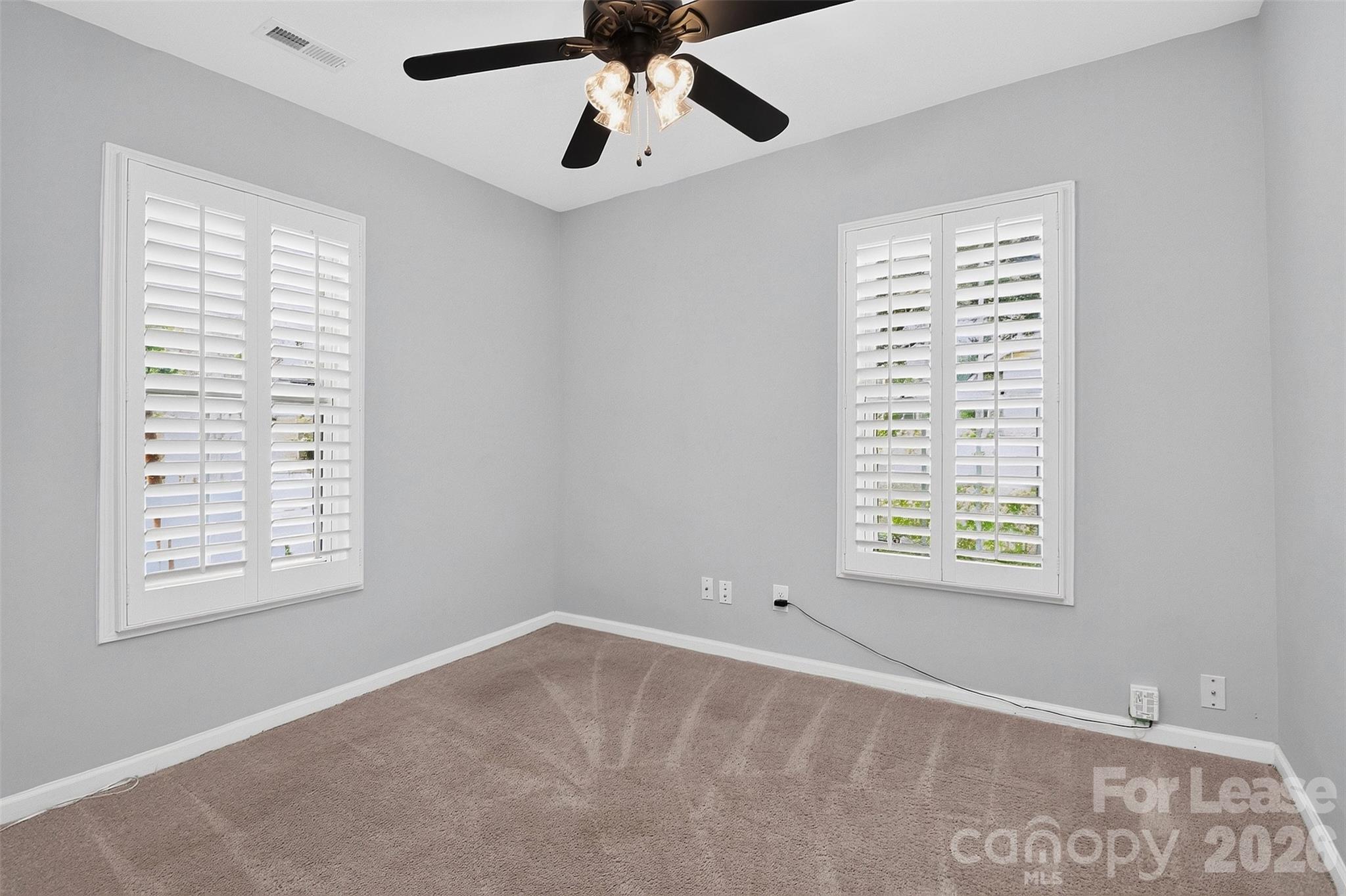 1736 Parsons Street Property Photo 6