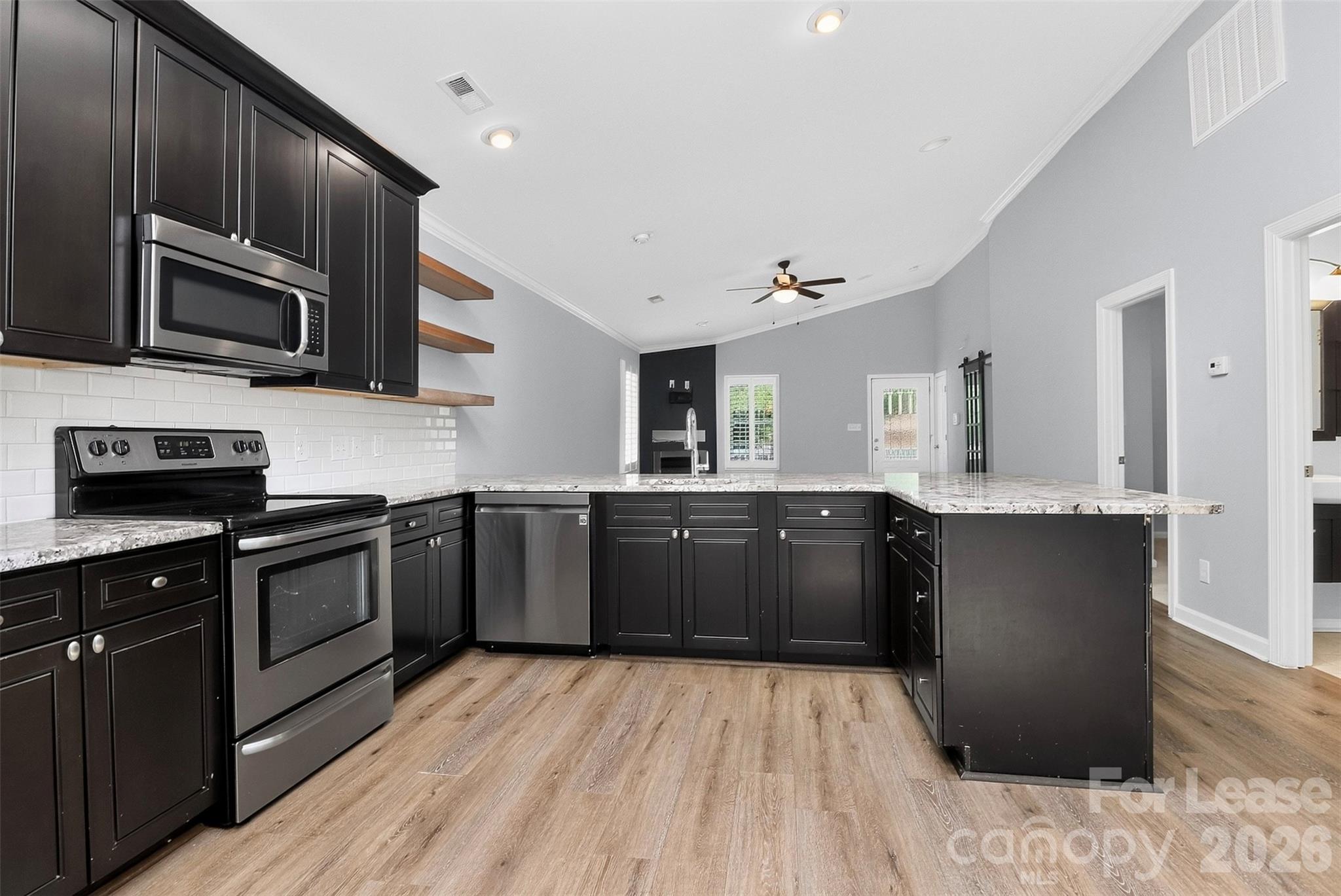 1736 Parsons Street Property Photo 14