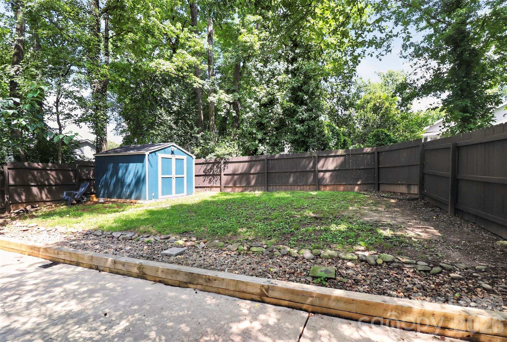 1736 Parsons Street Property Photo 17