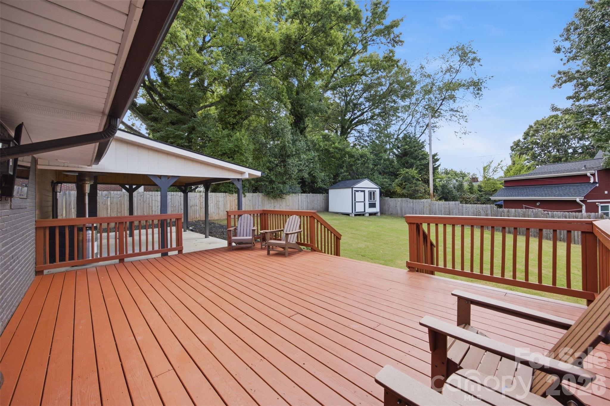 615 Manhasset Road Property Photo 9