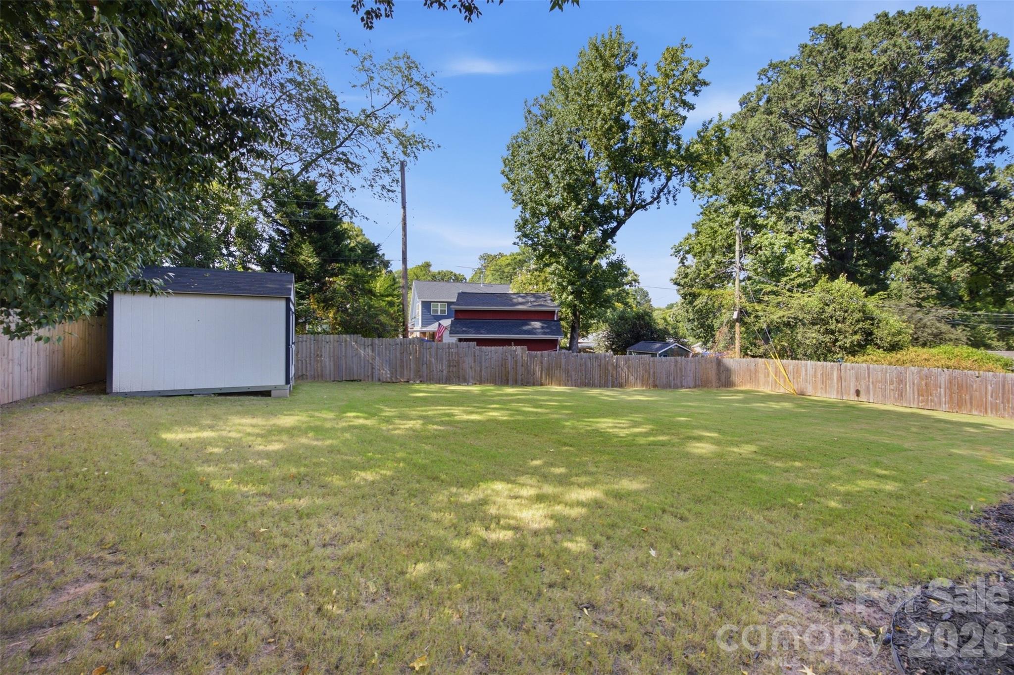 615 Manhasset Road Property Photo 16
