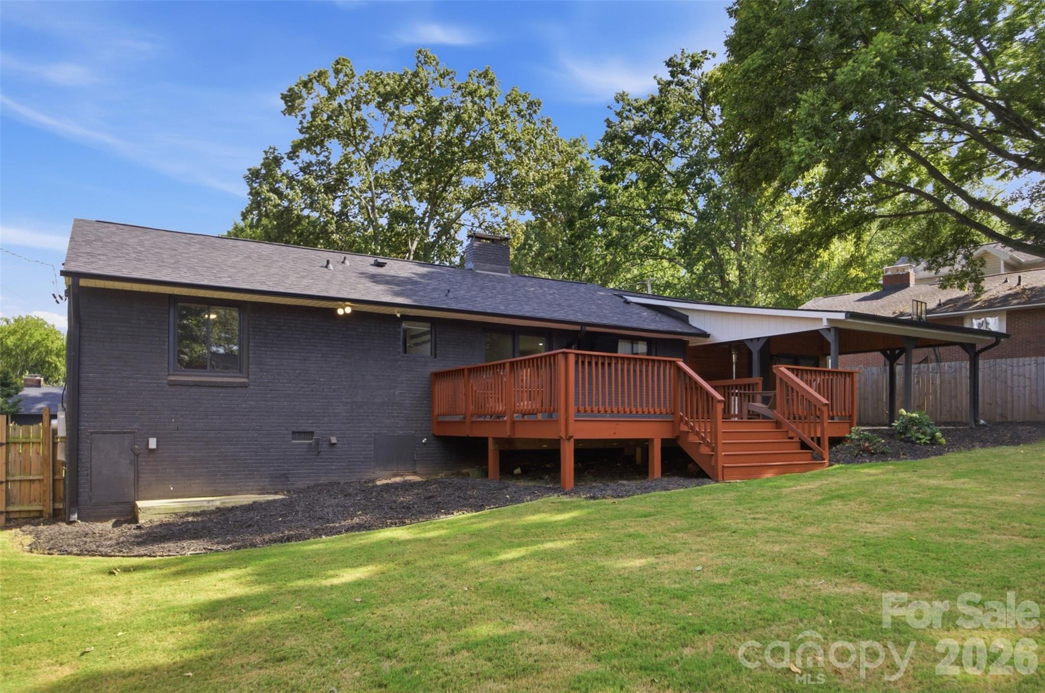 615 Manhasset Road Property Photo 17